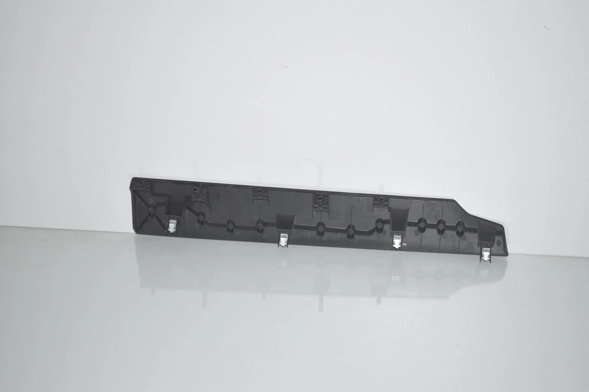 Dashboard Trim – OEM 9303917 · BMW 2 Active Tourer (F45) 218 d 2016 – 2