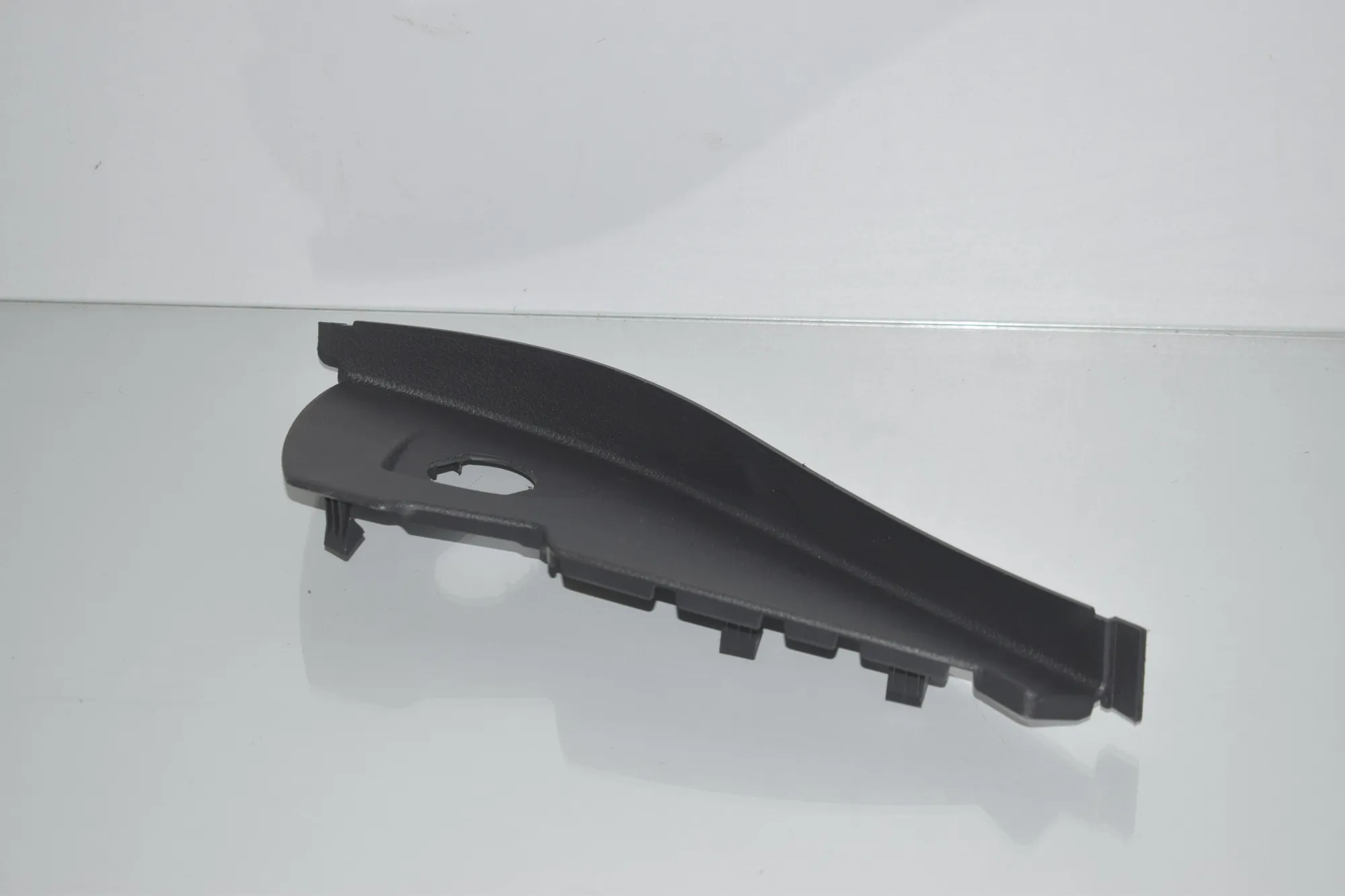 Dashboard Side Trim – OEM 9262980 · BMW 2 Active Tourer (F45) 218 d 2016