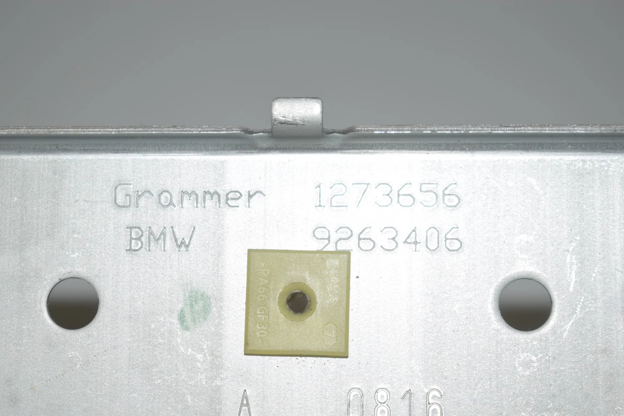 Bracket – OEM 9263406 · BMW 2 Active Tourer (F45) 218 d 2016 – 4