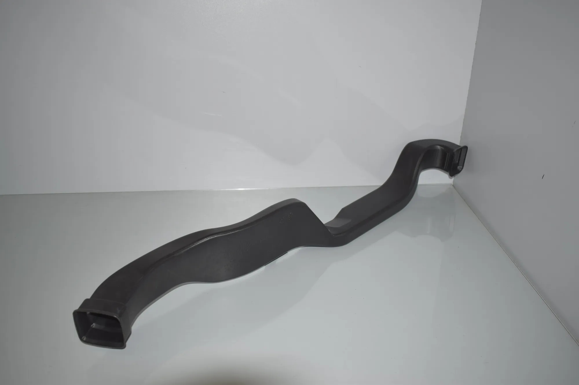 Interior Air Duct Channel – OEM 9263410 · BMW 2 Active Tourer (F45) 218 d 2016 – 4