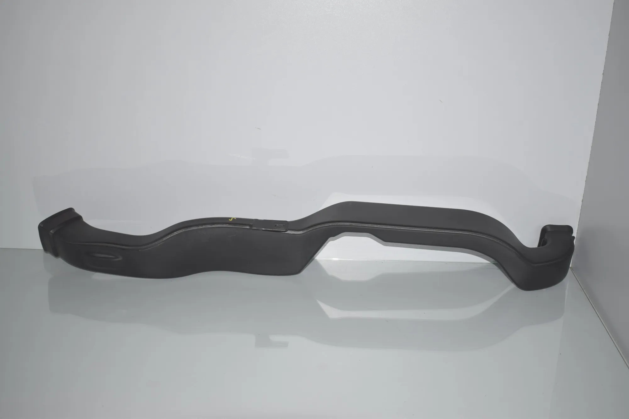 Interior Air Duct Channel – OEM 9263410 · BMW 2 Active Tourer (F45) 218 d 2016