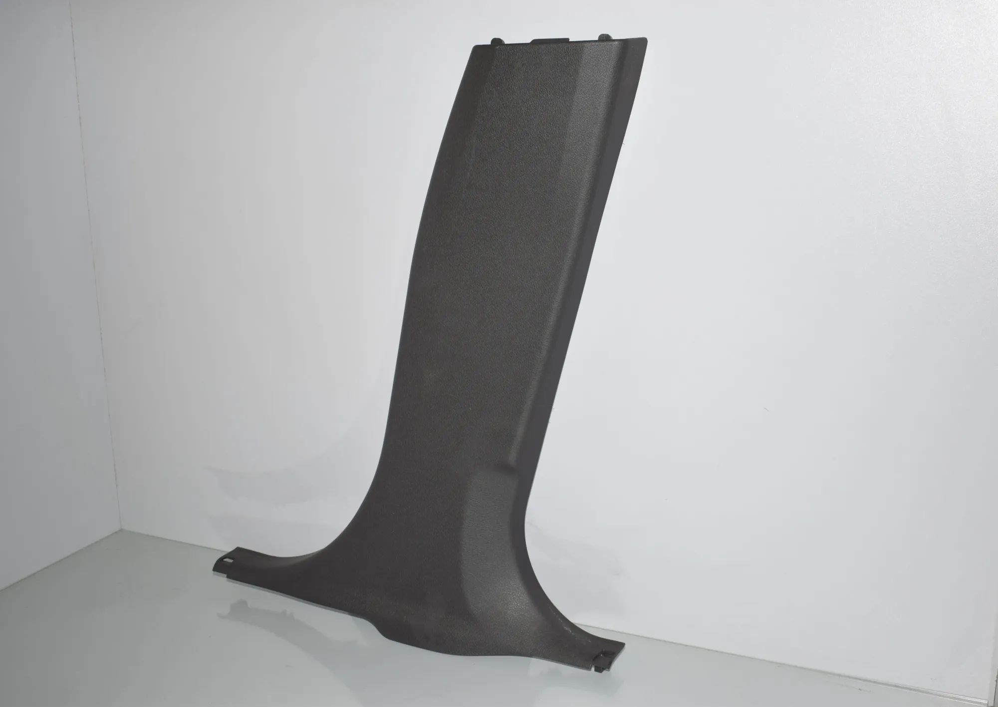 Right Side B Pillar Trim – OEM 7302434 · BMW 2 Active Tourer (F45) 218 d 2016 – 2