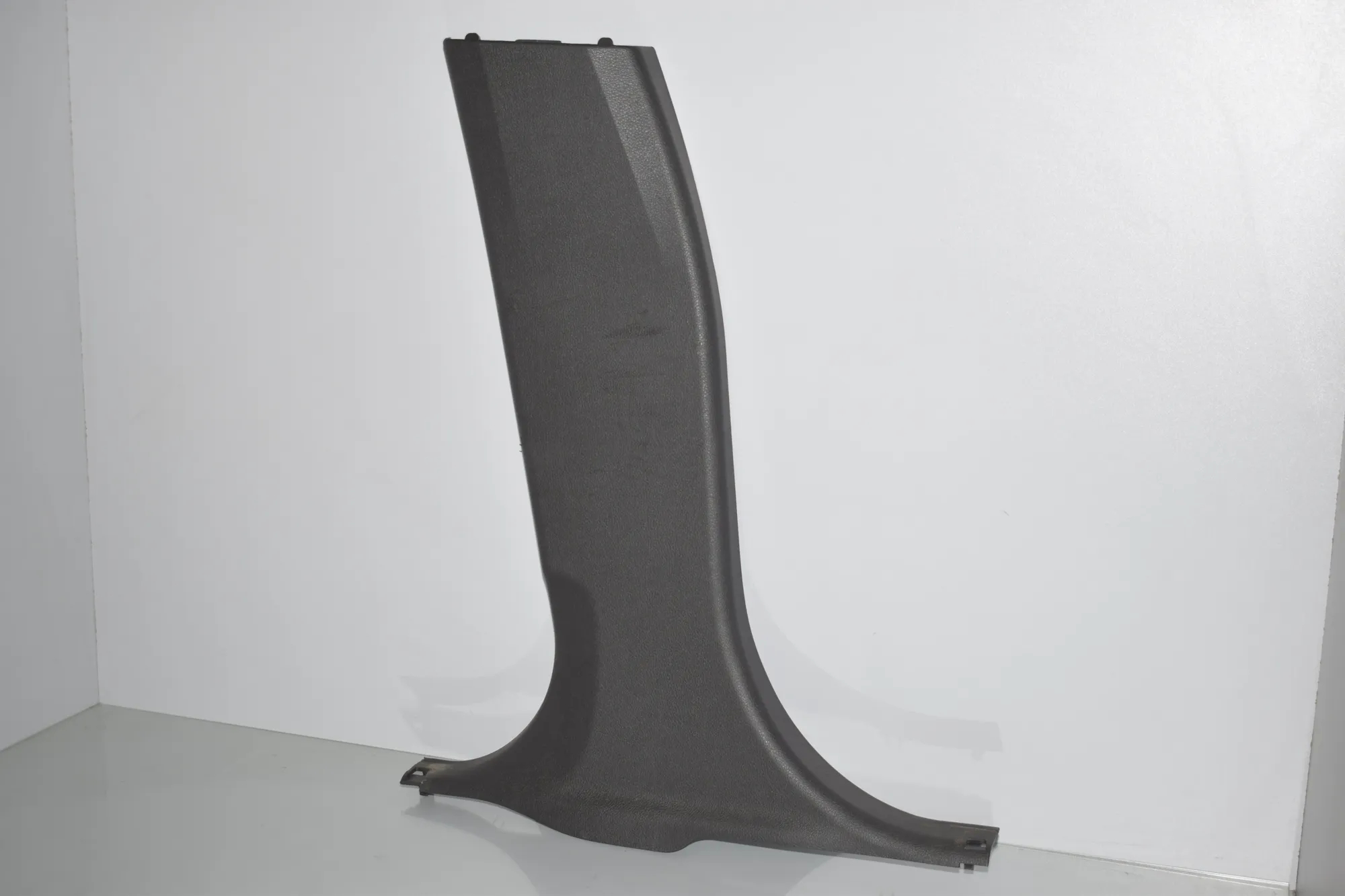 Left Side B Pillar Trim – OEM 7302433 · BMW 2 Active Tourer (F45) 218 d 2016 – 2