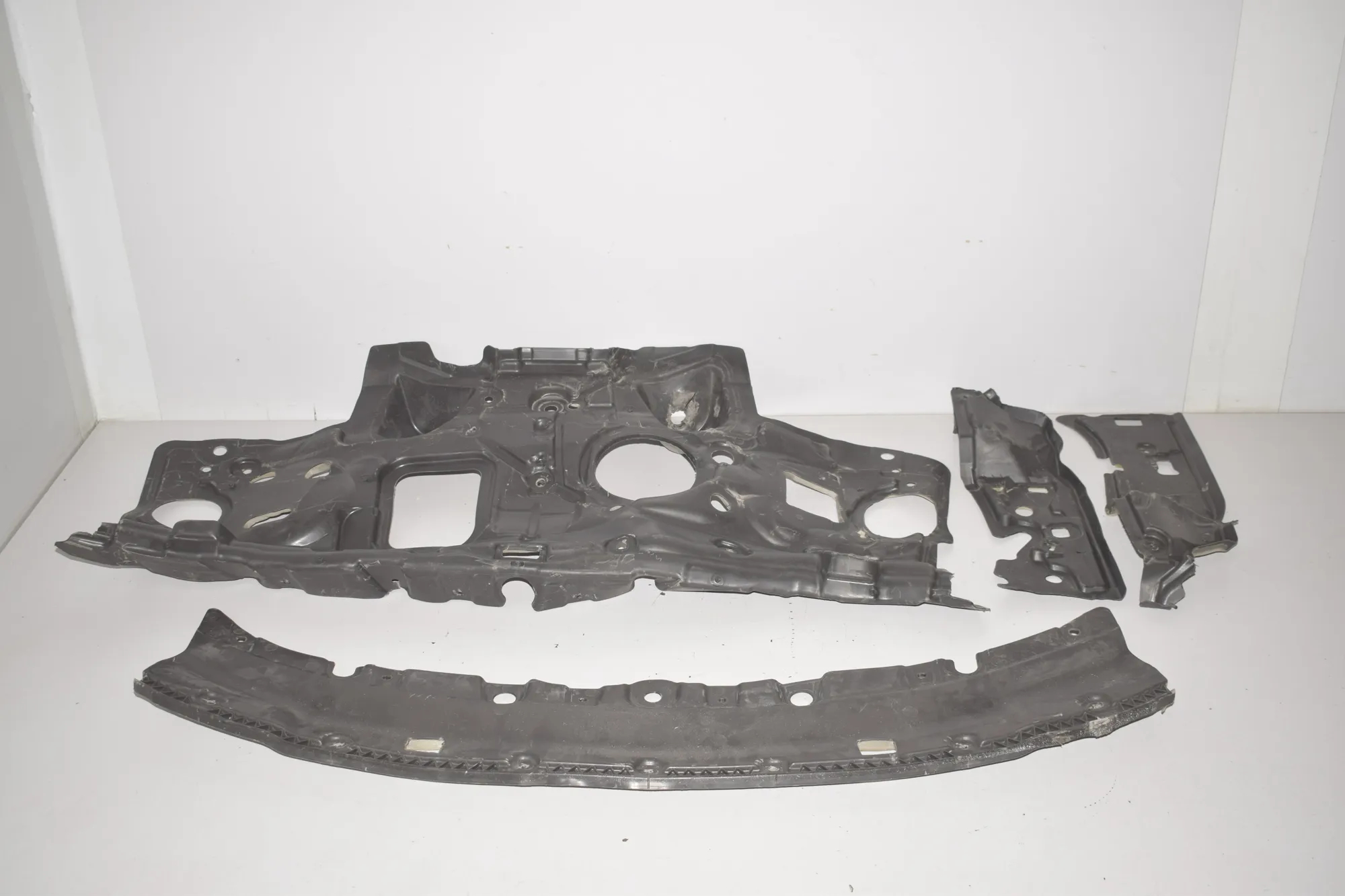 Sound Insulation – OEM 7301561 · BMW 2 Active Tourer (F45) 218 d 2016