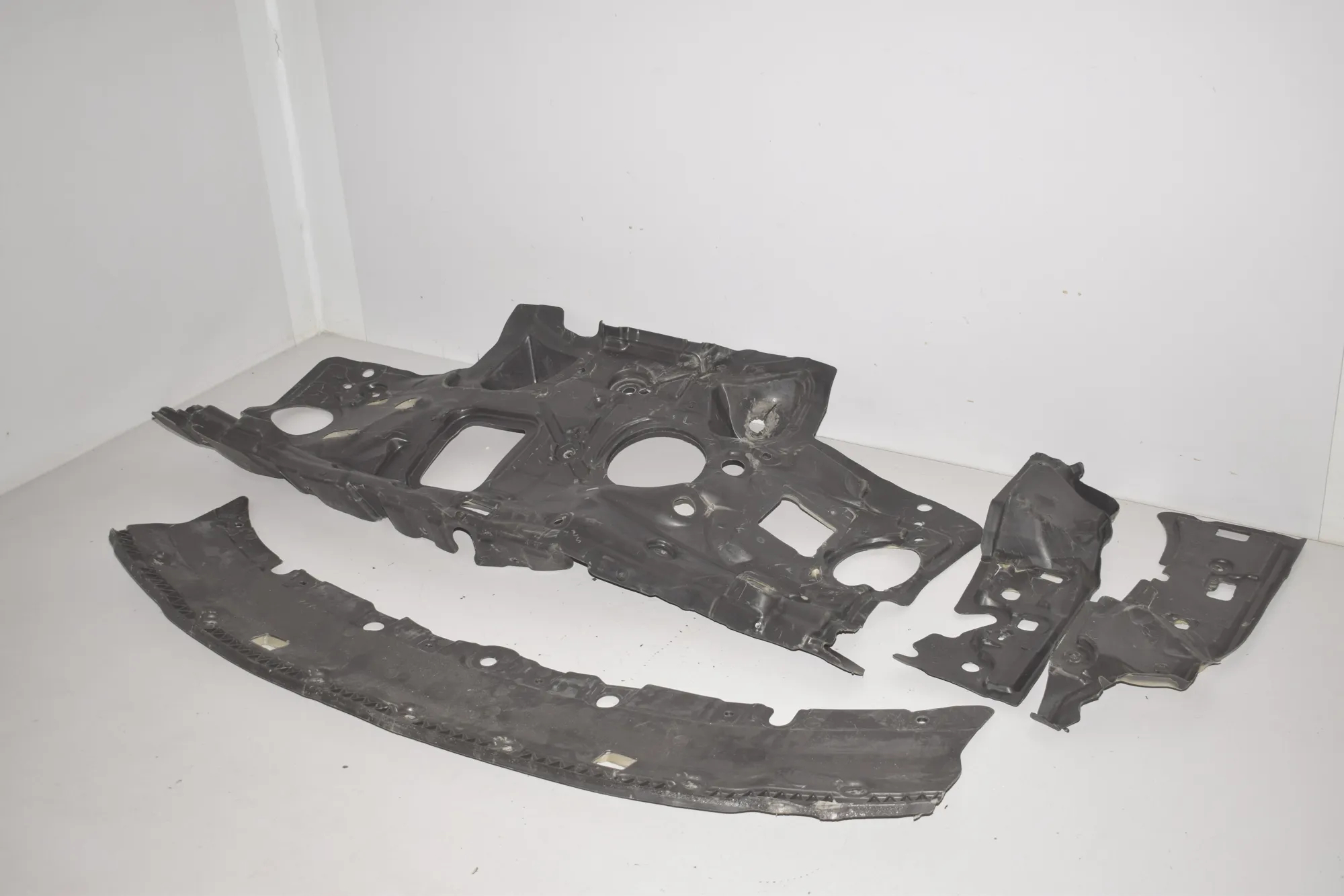 Sound Insulation – OEM 7301561 · BMW 2 Active Tourer (F45) 218 d 2016 – 2