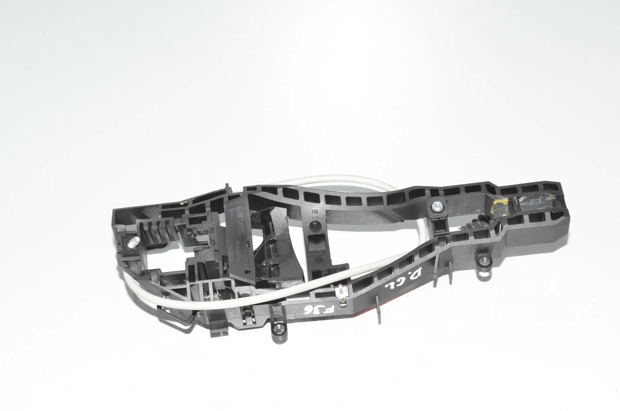 Rear Right Door Interior Handle Frame – OEM 7380546 · BMW 4 Gran Coupe (F36) 430 d xDrive 2016 – 2