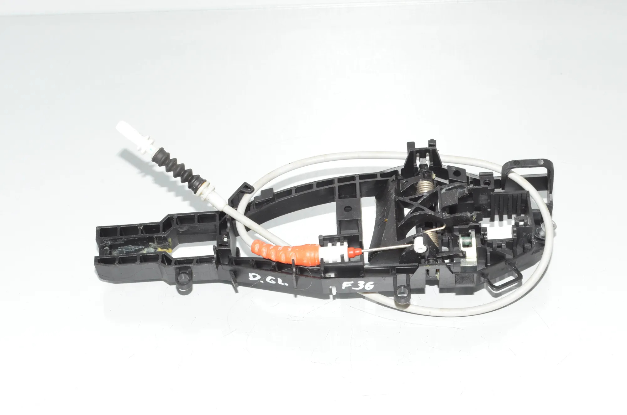 Rear Right Door Interior Handle Frame – OEM 7380546 · BMW 4 Gran Coupe (F36) 430 d xDrive 2016 – 3