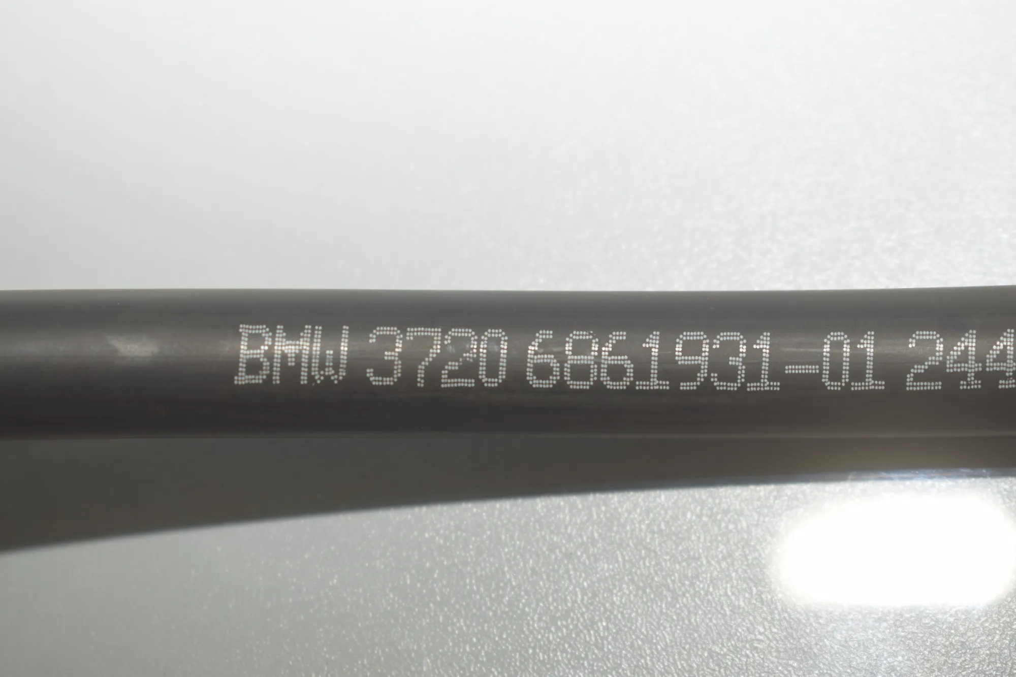 Other tubes – OEM 6861931 · BMW 7 (G11, G12) BMW 7 (G11, G12) 730 d 2021 – 5