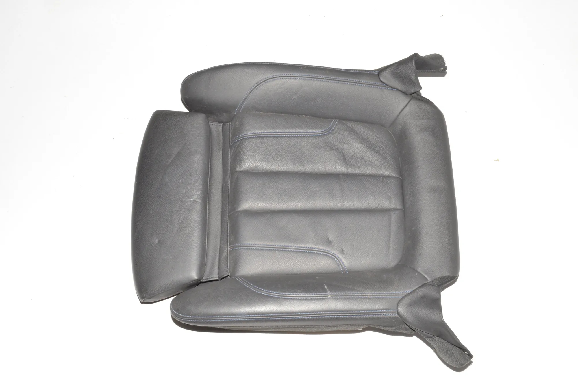 Front Left Seat – OEM 9304007 · BMW 5 (G30) BMW 5 (G30) 530 i 2018