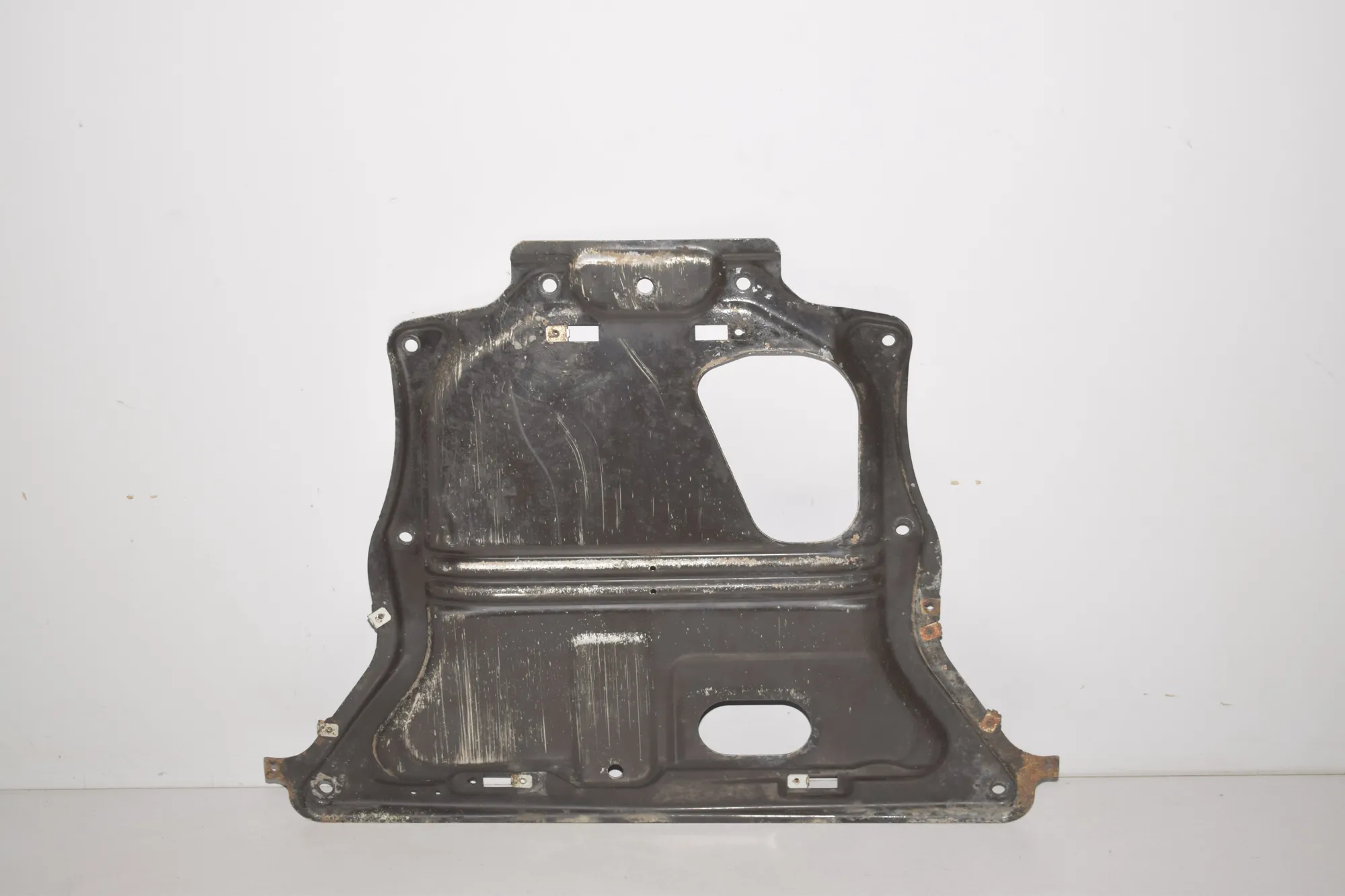 Engine Cover · BMW 3 Touring (F31) 318 d 2016 – 3
