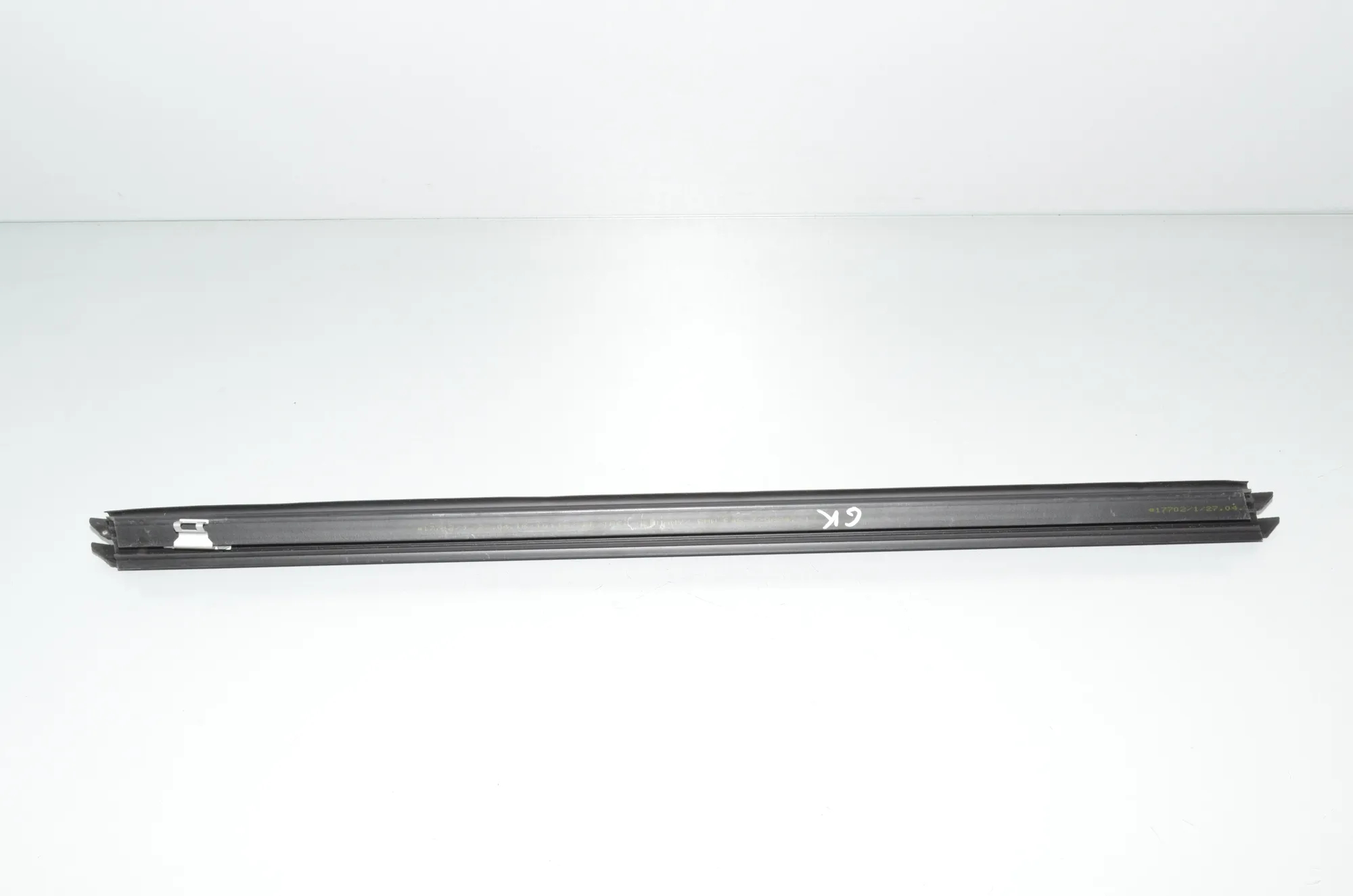 Rear Left Door Window Strip – OEM 7298847 · BMW 2 Active Tourer (F45) 218 d 2016