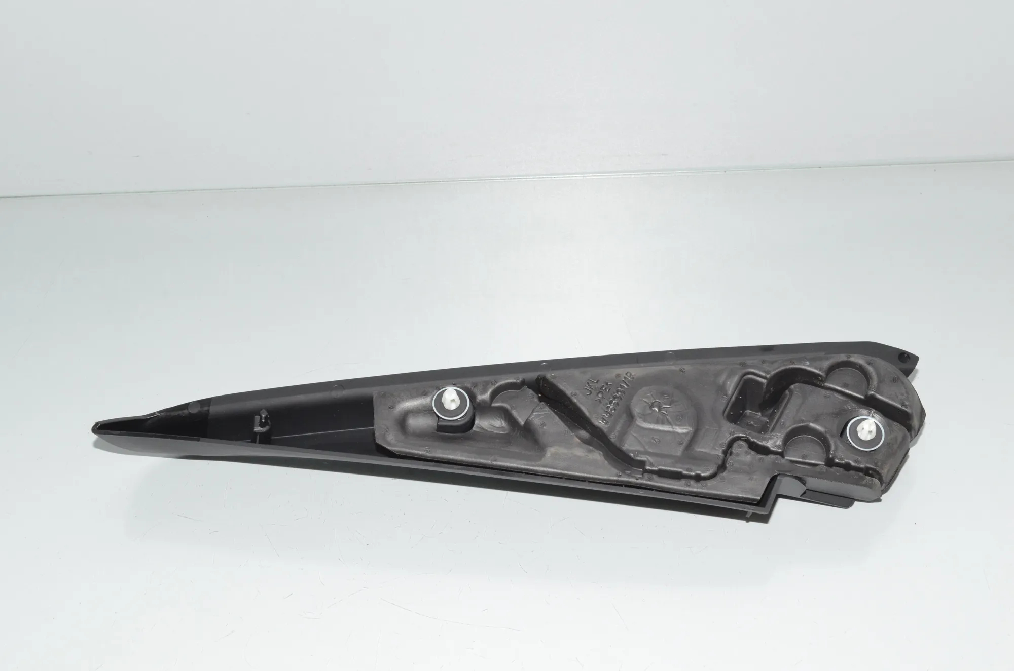 Front Right Door Panel Trim – OEM 7301506 · BMW 2 Active Tourer (F45) 218 d 2016 – 3