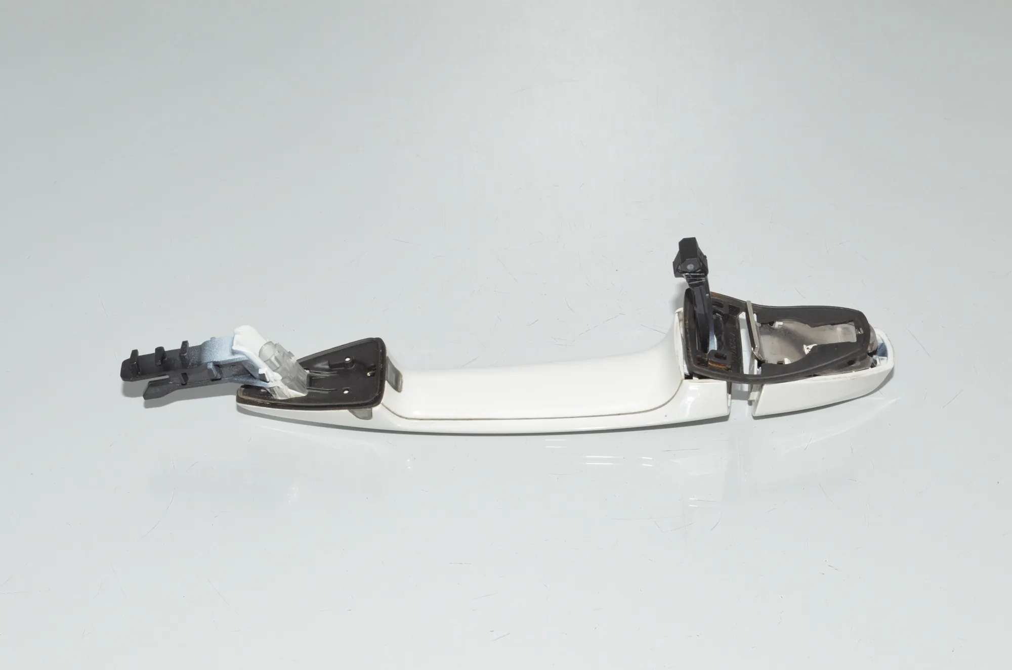 Front Right Door Exterior Handle – OEM 7396308 · BMW 2 Active Tourer (F45) 218 d 2016 – 4