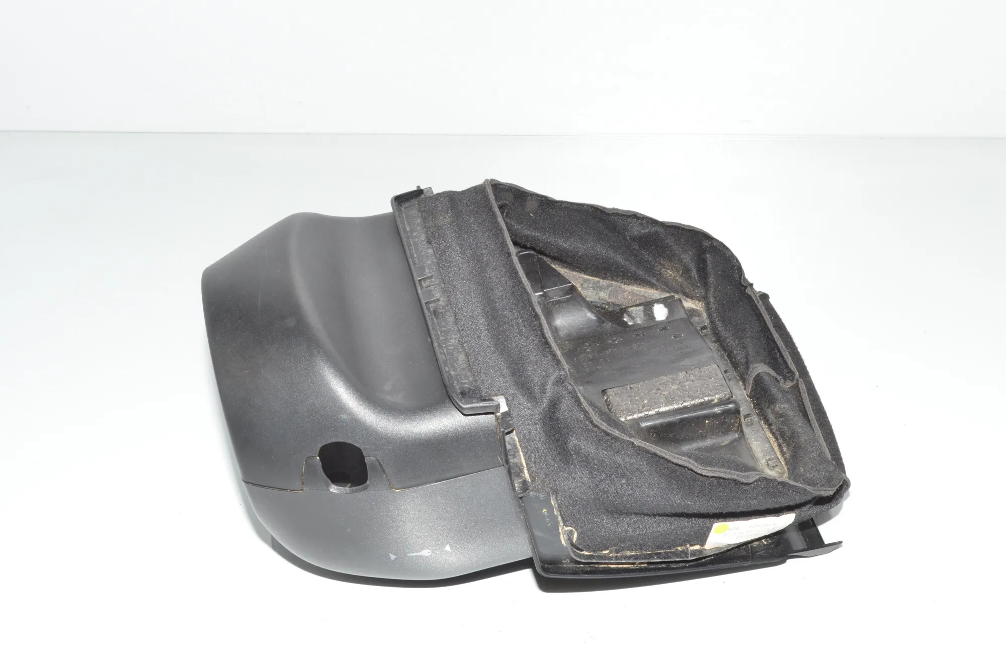 Steering Mechanism Trim – OEM 9220824 · BMW 5 Touring (F11) 520 d 2010 – 3
