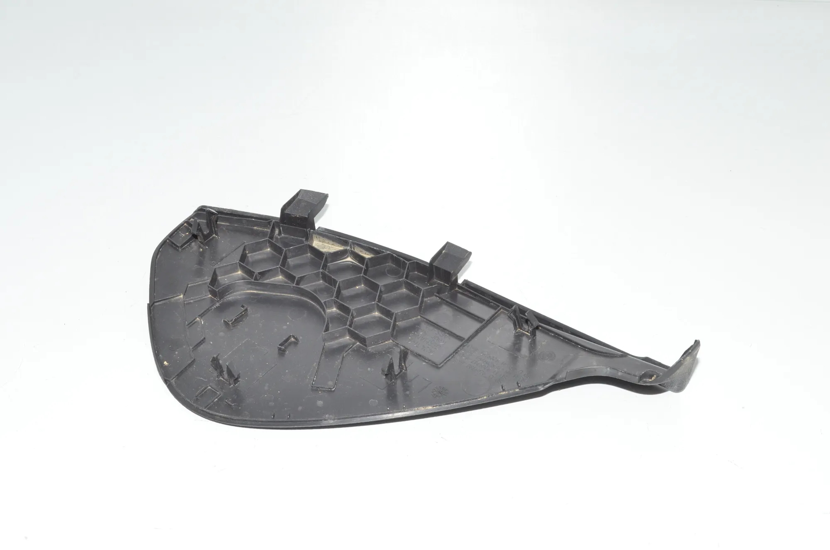 Dashboard Side Trim – OEM 9209788 · BMW 5 Touring (F11) 520 d 2010 – 4