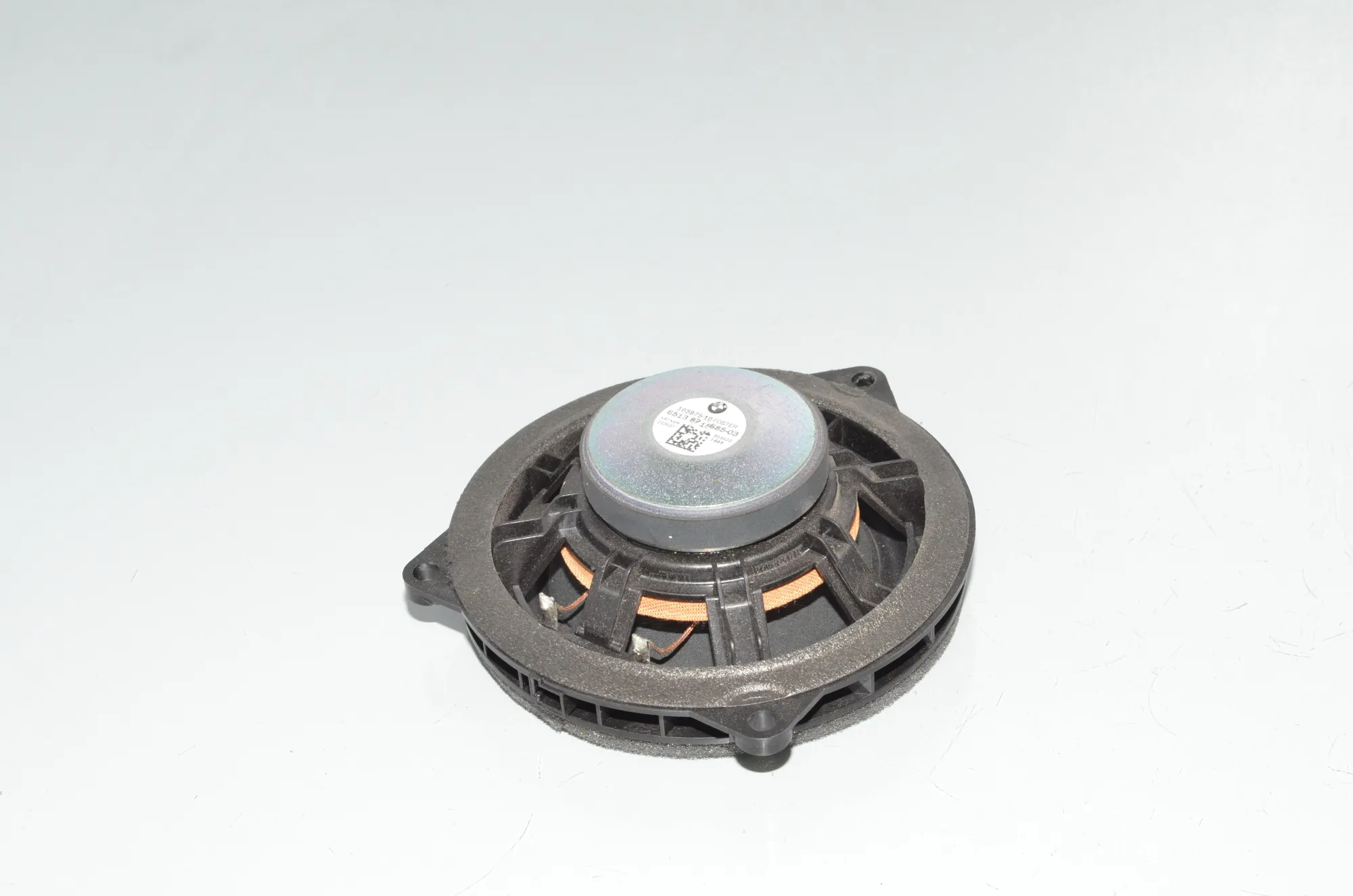 Front Left Door Speaker – OEM 65138715685 · BMW i3 (I01) BMW i3 (I01) Electric 2019 – 3