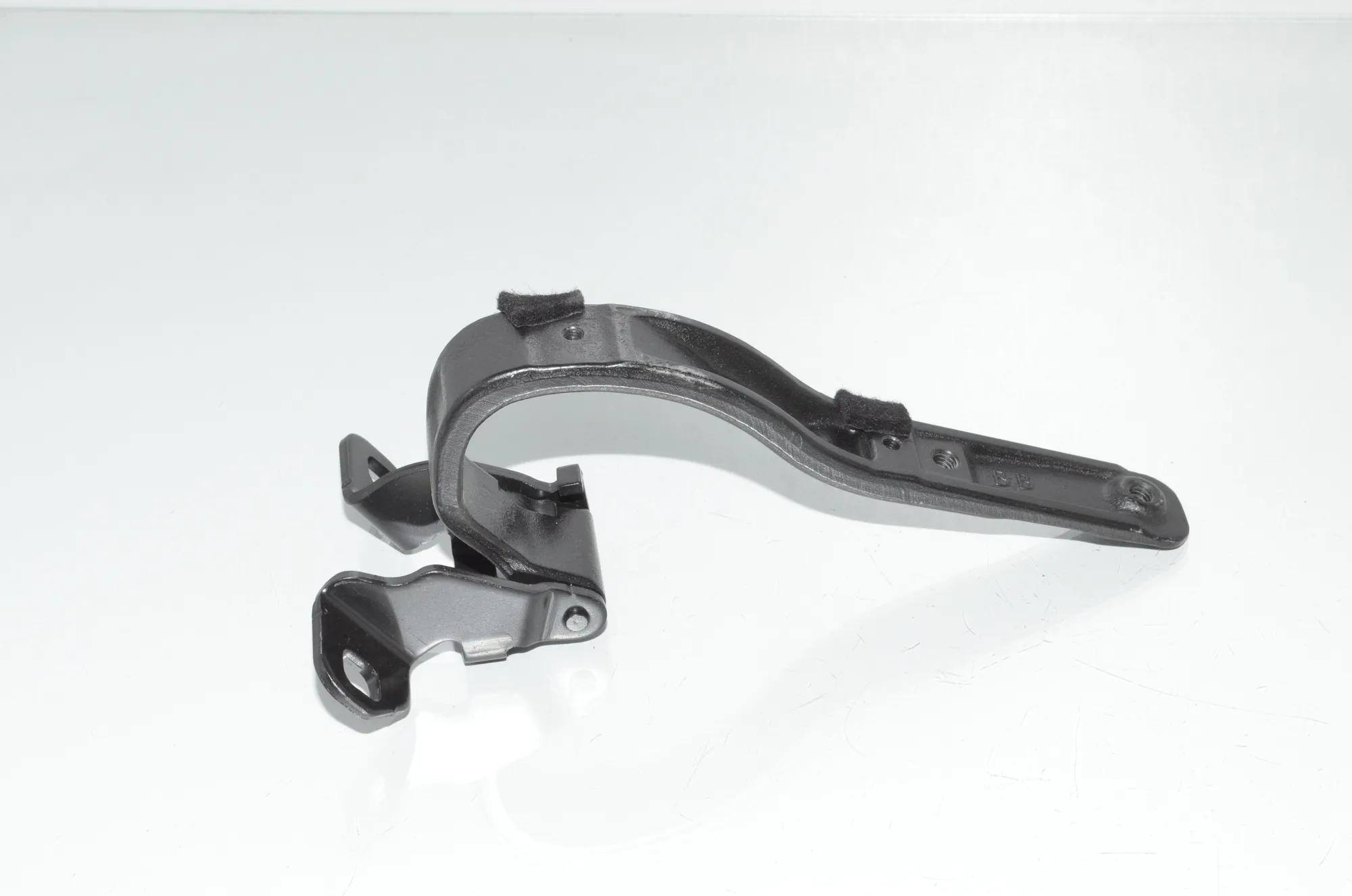 Left Side Bootlid Hinge – OEM 7296773 · BMW i3 (I01) BMW i3 (I01) Electric 2014