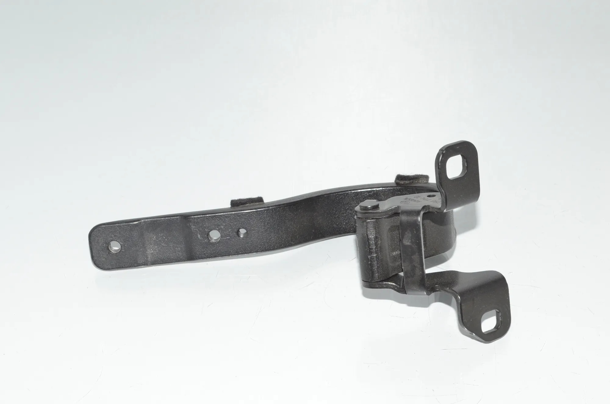Left Side Bootlid Hinge – OEM 7296773 · BMW i3 (I01) BMW i3 (I01) Electric 2014 – 4