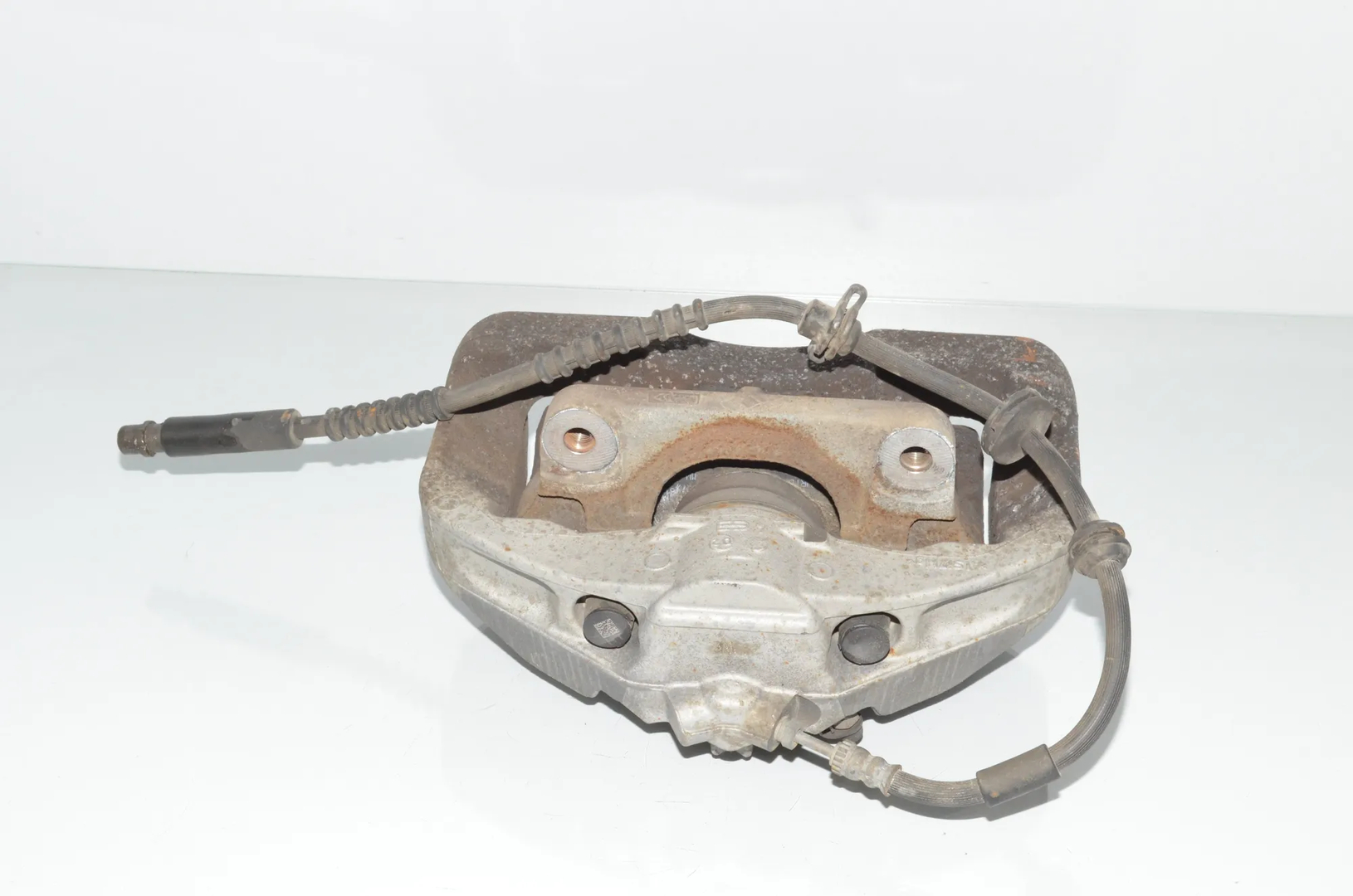 Front Right Brake Caliper – OEM 6792690 · BMW 5 (F10) 525 d 2012 – 3