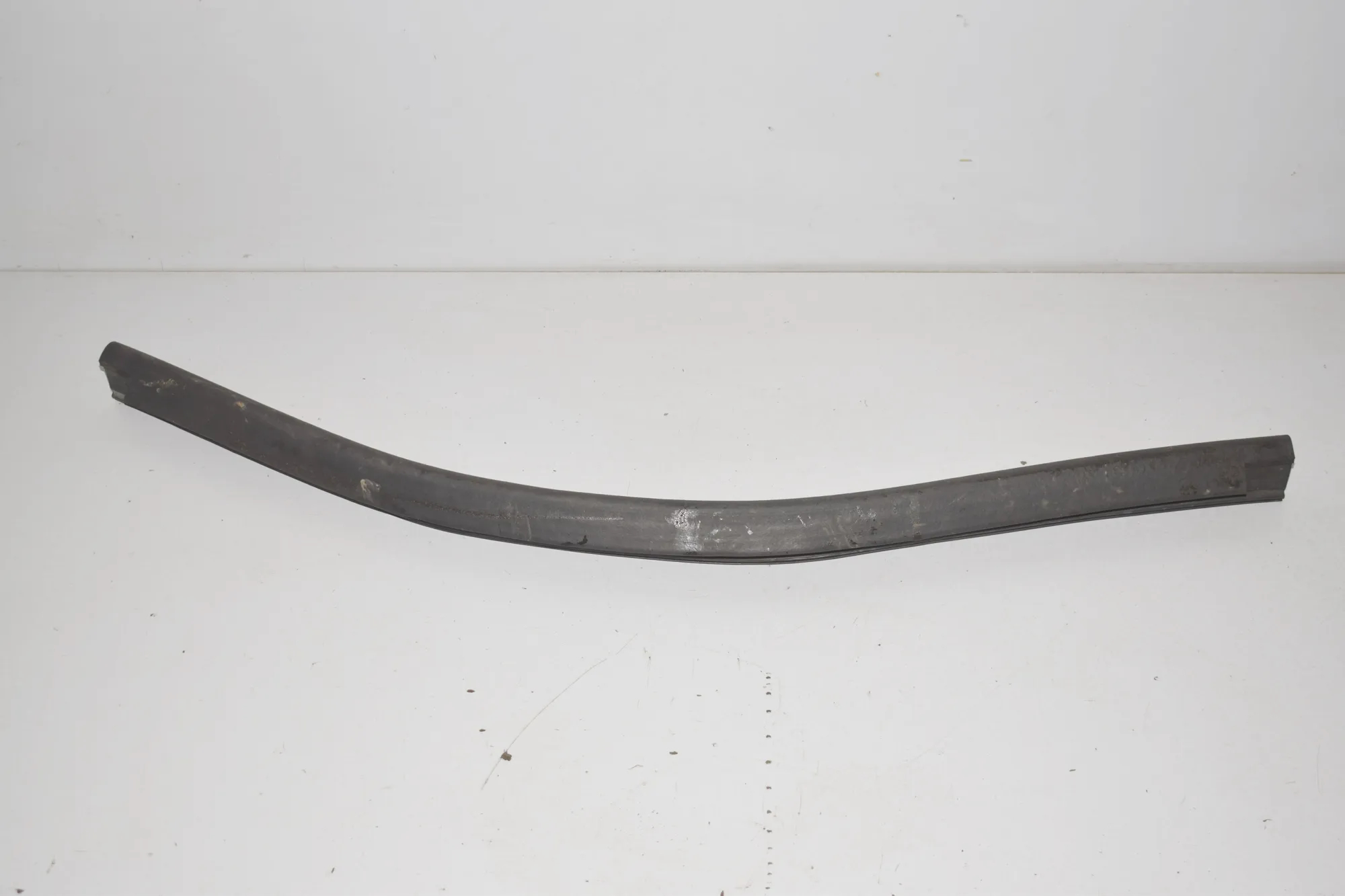 Engine Rubber Seal – OEM 7239146 · BMW 3 (F30, F80) 328 i xDrive 2012