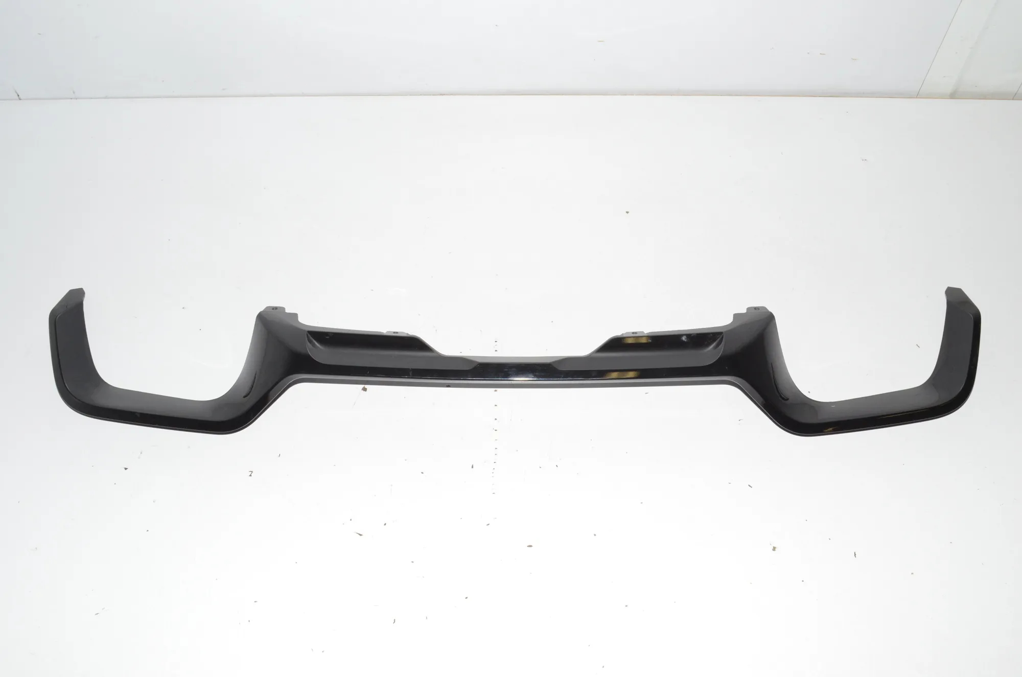 Rear Bumper Lower Diffuser – OEM BFBGX3MRD002 · BMW 5 (G30) BMW 5 (G30) 530 i 2018 – 2