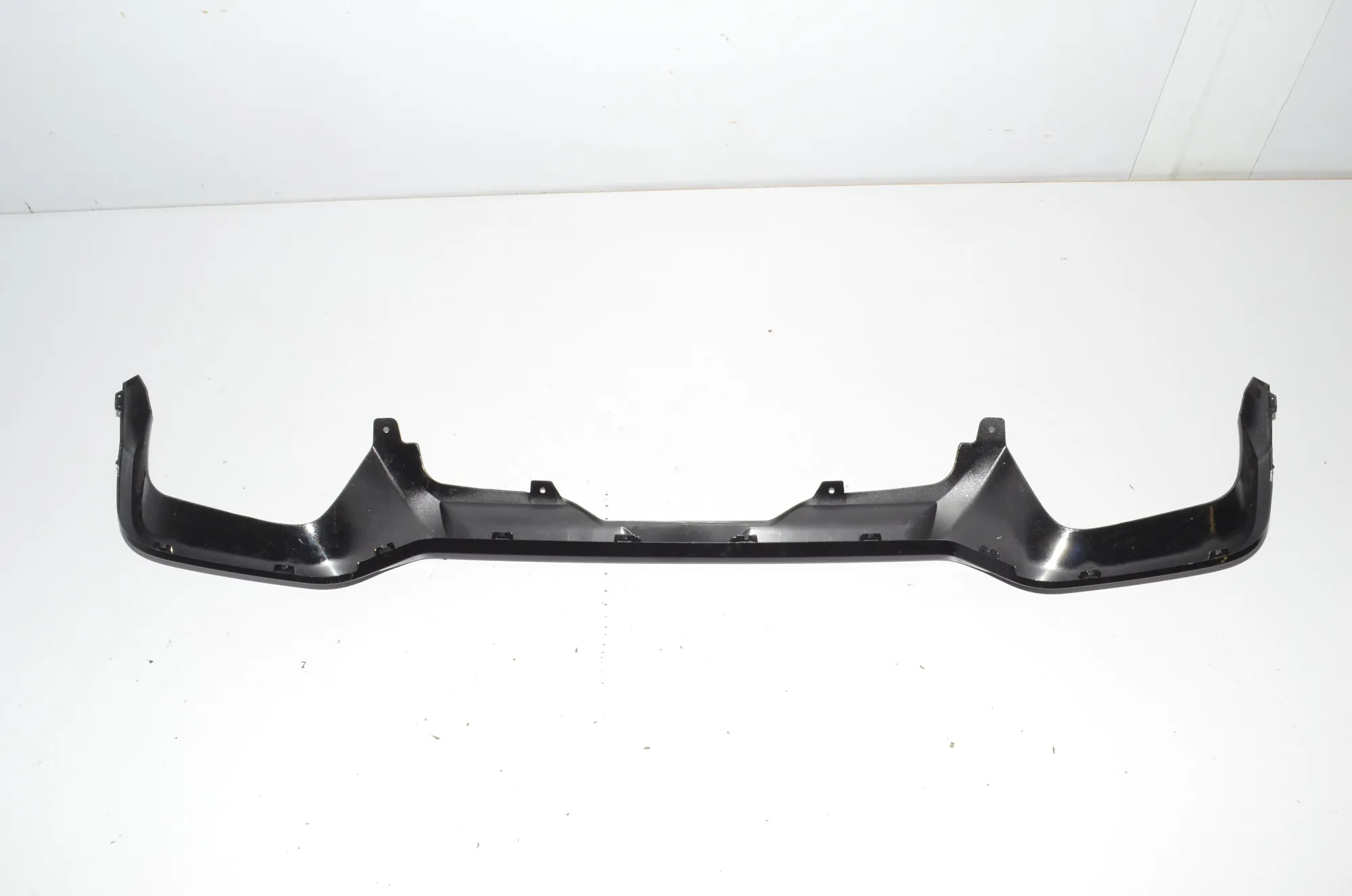 Rear Bumper Lower Diffuser – OEM BFBGX3MRD002 · BMW 5 (G30) BMW 5 (G30) 530 i 2018 – 3