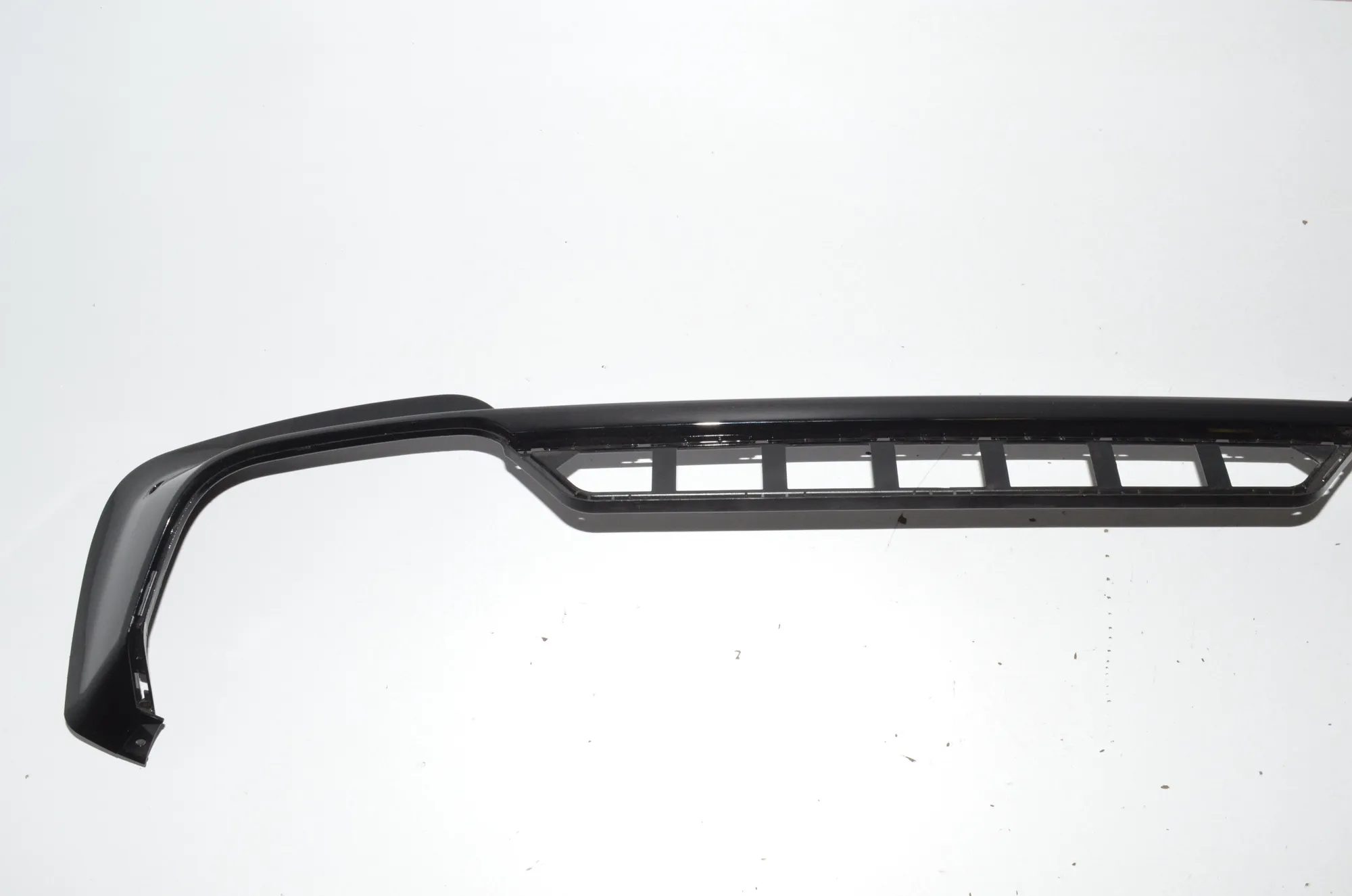 Rear Bumper Lower Diffuser – OEM BFBMGX3MRD001 · BMW 5 (G30) BMW 5 (G30) 530 i 2018 – 2