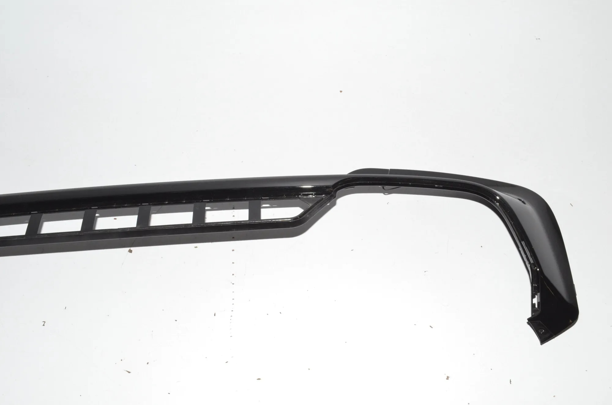 Rear Bumper Lower Diffuser – OEM BFBMGX3MRD001 · BMW 5 (G30) BMW 5 (G30) 530 i 2018 – 3