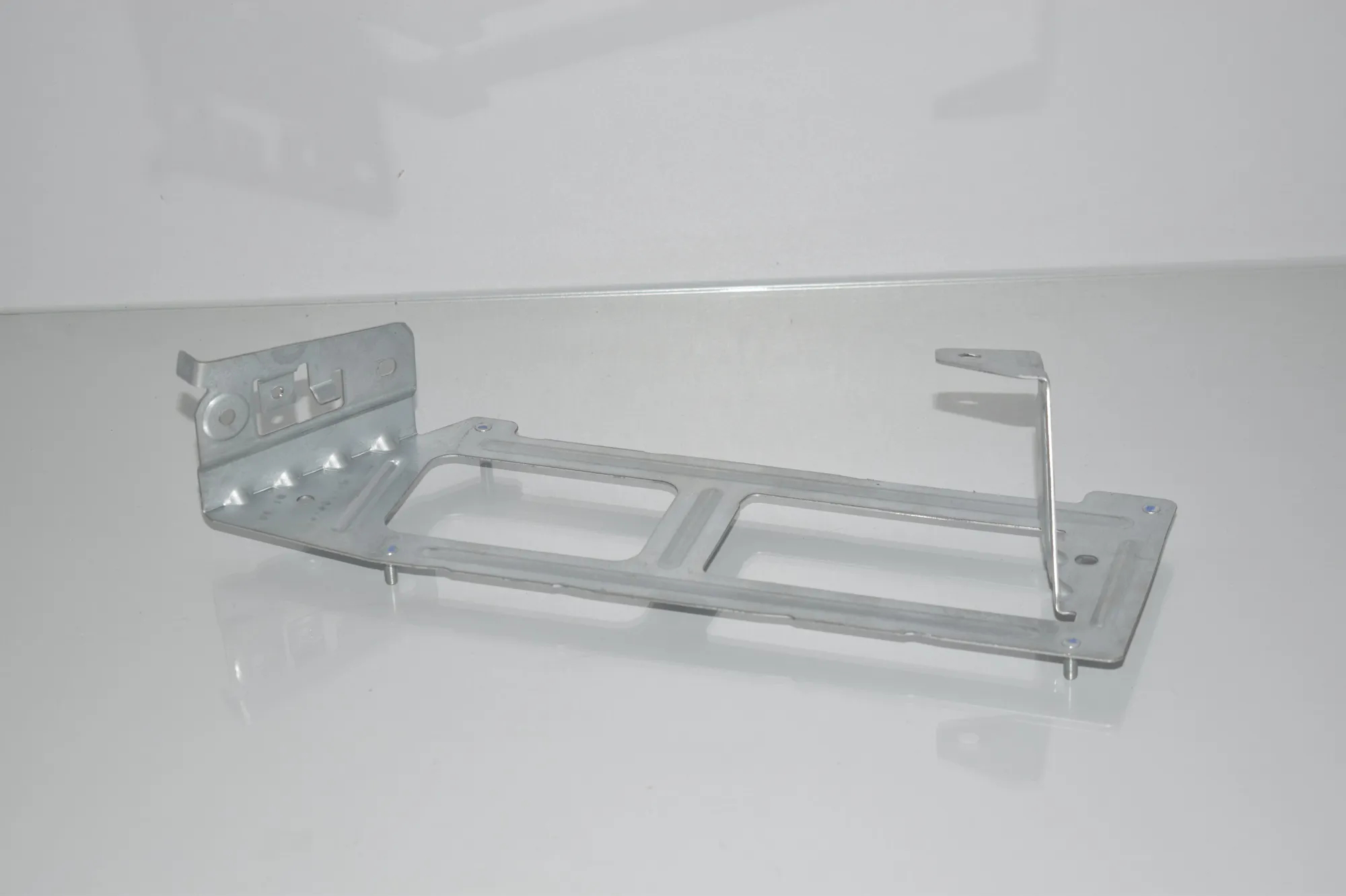 Bracket – OEM 9264557 · BMW 2 Active Tourer (F45) 218 d 2016 – 4