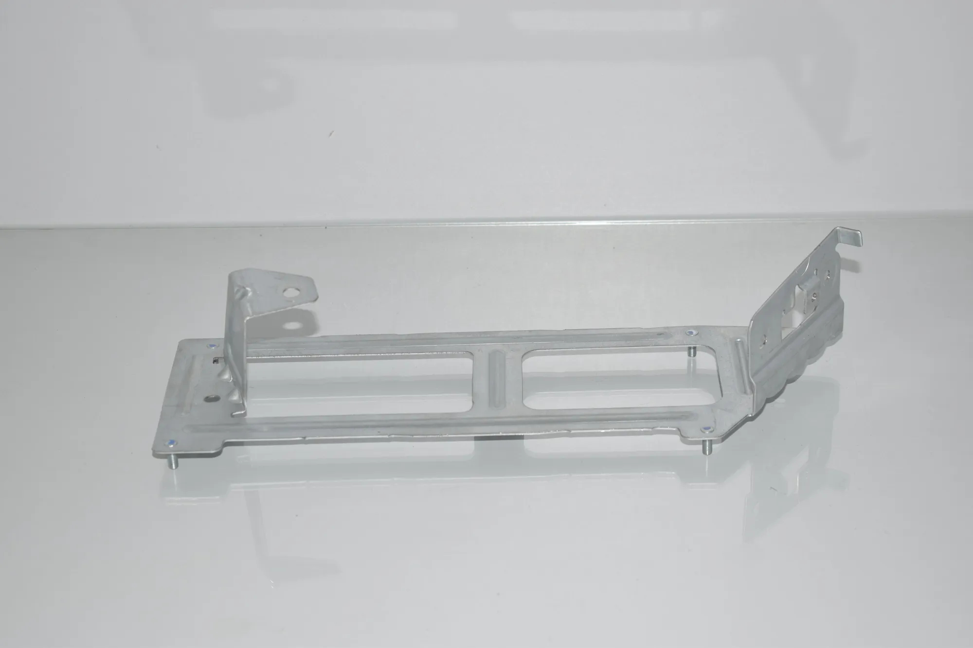 Bracket – OEM 9264557 · BMW 2 Active Tourer (F45) 218 d 2016 – 2