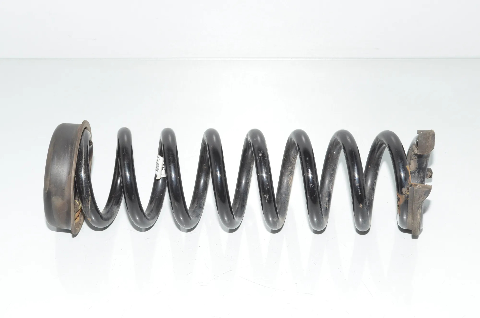 Rear Right Coil Spring – OEM 6851727 · BMW 3 (F30, F80) 328 i xDrive 2012