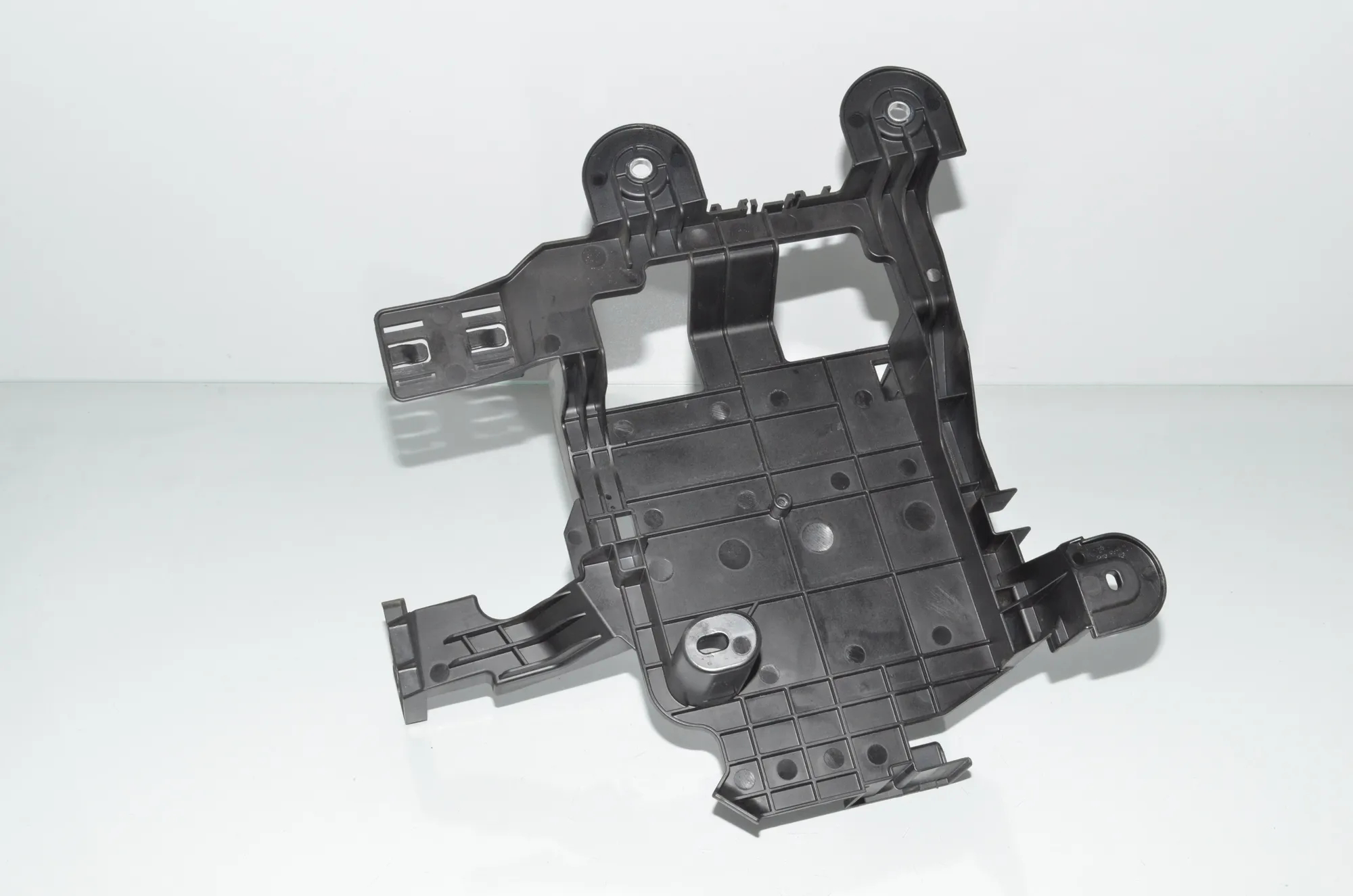 Bracket – OEM 9265643 · BMW i3 (I01) BMW i3 (I01) Electric 2019