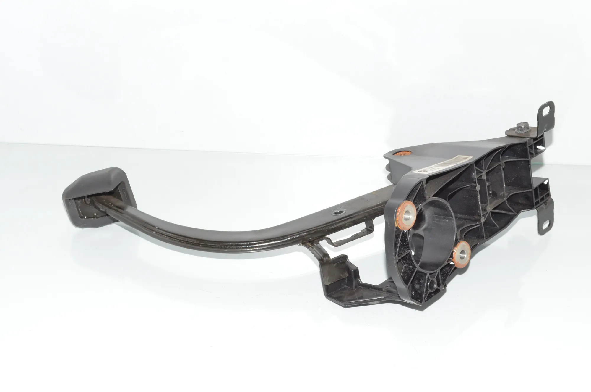 Brake Pedal – OEM 6799925 · BMW i3 (I01) BMW i3 (I01) Electric 2019 – 4