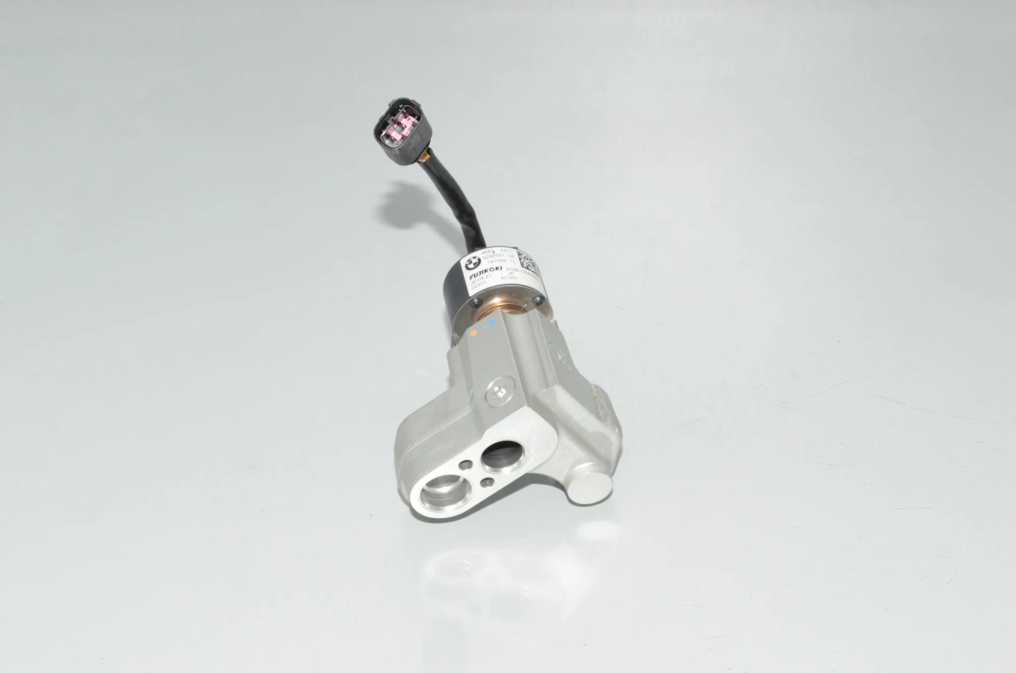 A/C Conditioner Expansion Valve – OEM 9292567 · BMW i3 (I01) BMW i3 (I01) Electric 2019