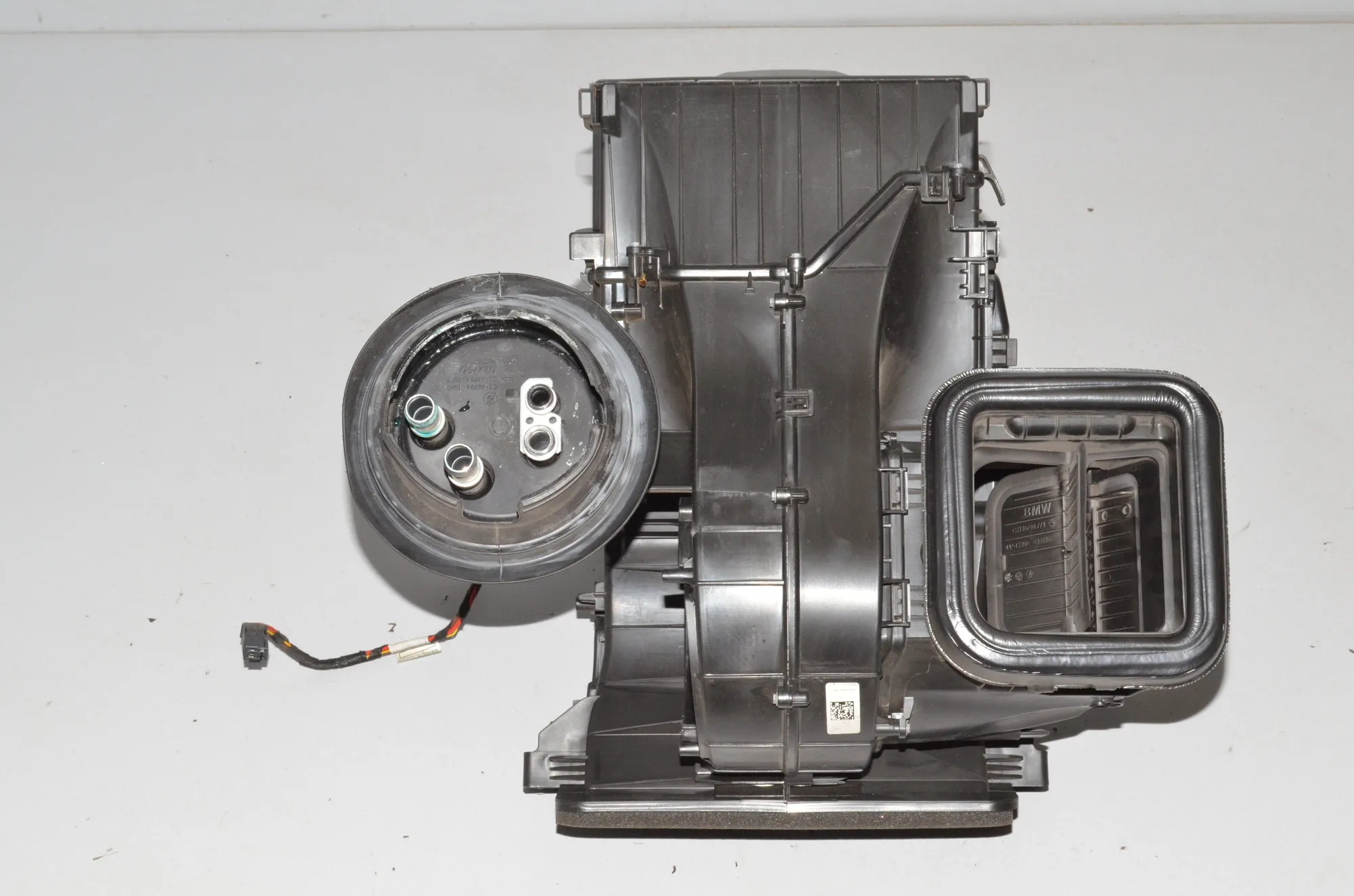 Interior Heater – OEM 6827062 · BMW i3 (I01) BMW i3 (I01) Electric 2019