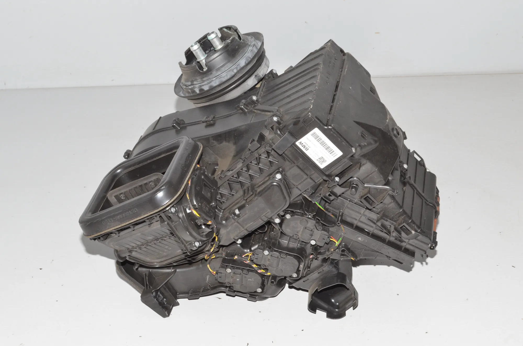 Interior Heater – OEM 6827062 · BMW i3 (I01) BMW i3 (I01) Electric 2019 – 3