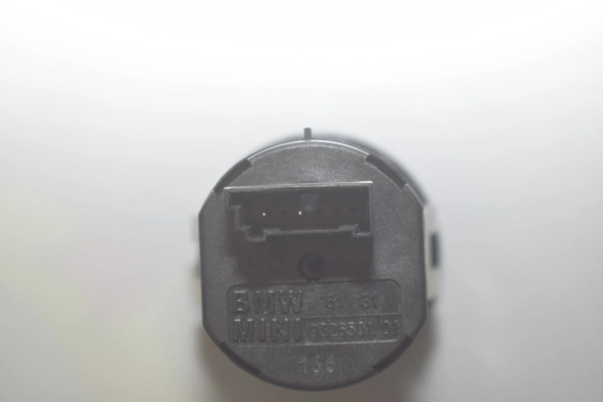 SRS Switch – OEM 9326501 · BMW 2 Active Tourer (F45) 218 d 2016 – 5