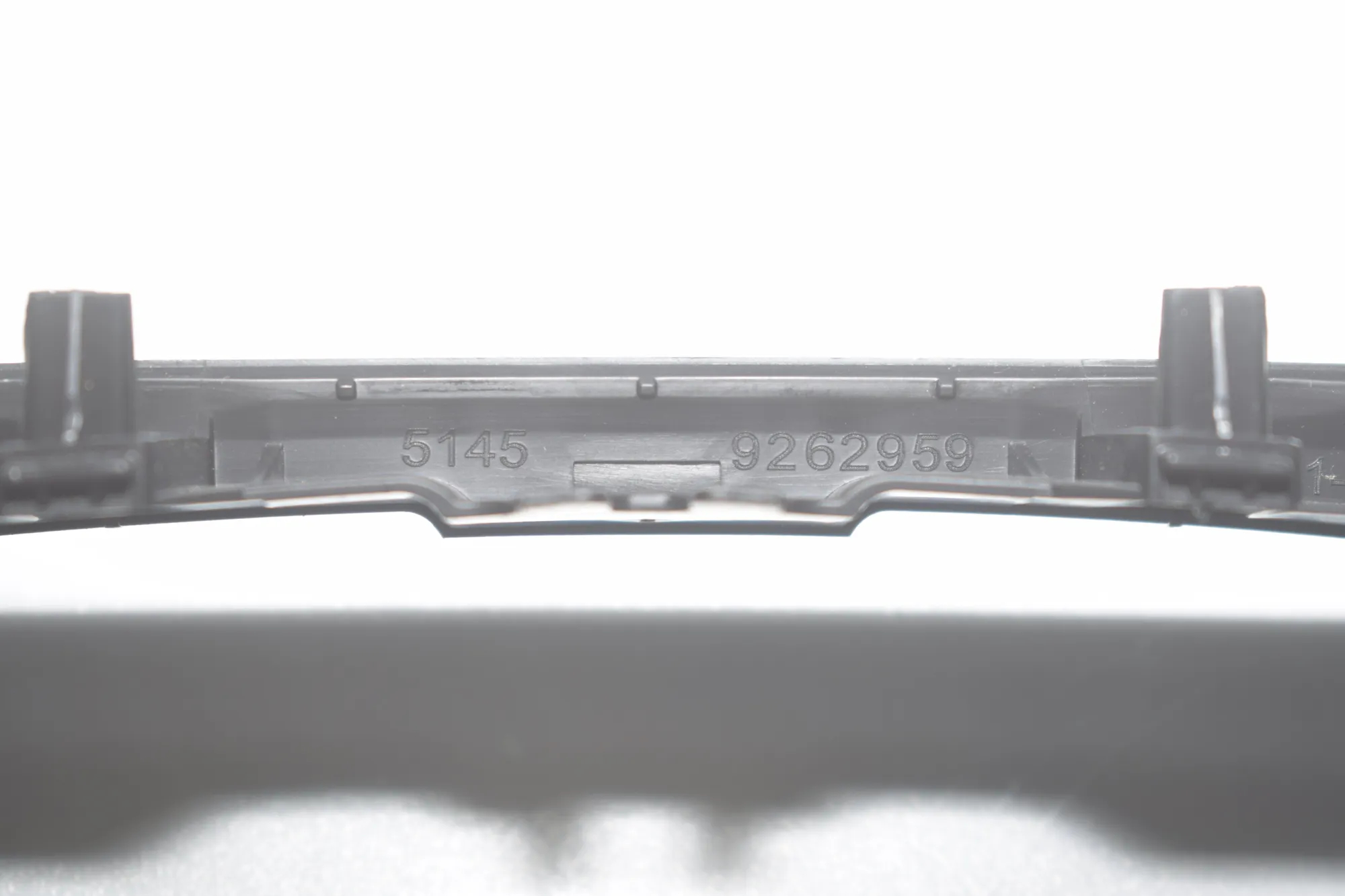 Headlight Switch Trim – OEM 9262959 · BMW 2 Active Tourer (F45) 218 d 2016 – 6