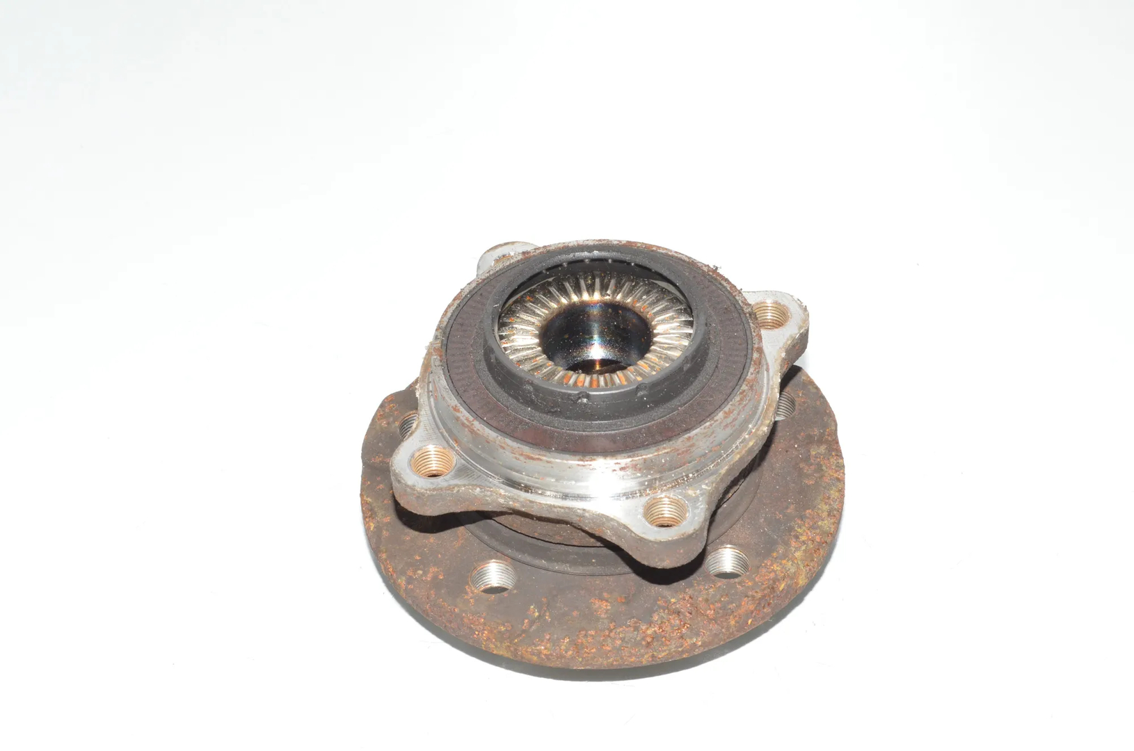 Front Left Wheel Bearing – OEM 6874444 · BMW 2 Active Tourer (F45) 218 d 2016 – 3