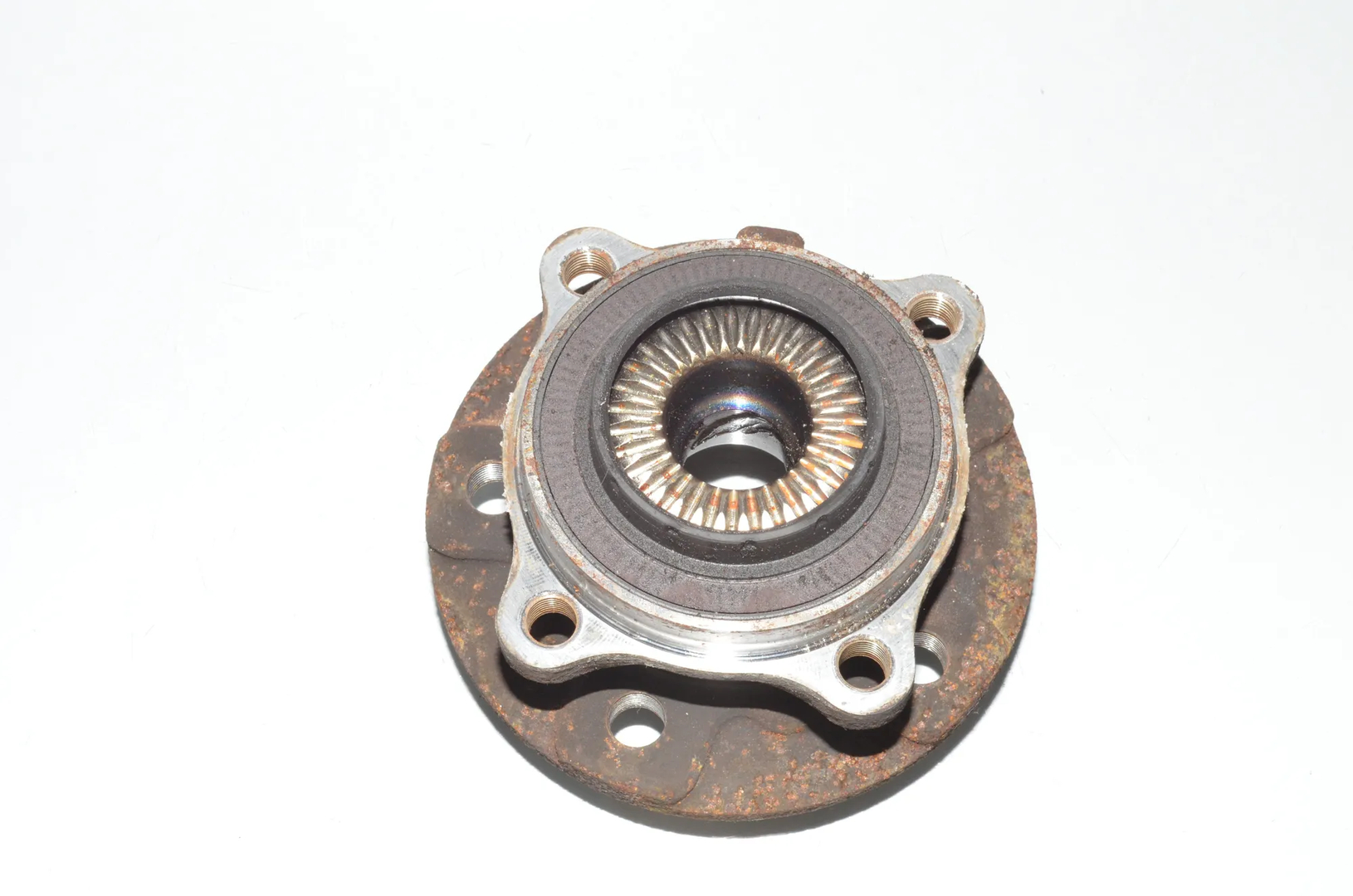 Front Left Wheel Bearing – OEM 6874444 · BMW 2 Active Tourer (F45) 218 d 2016 – 4