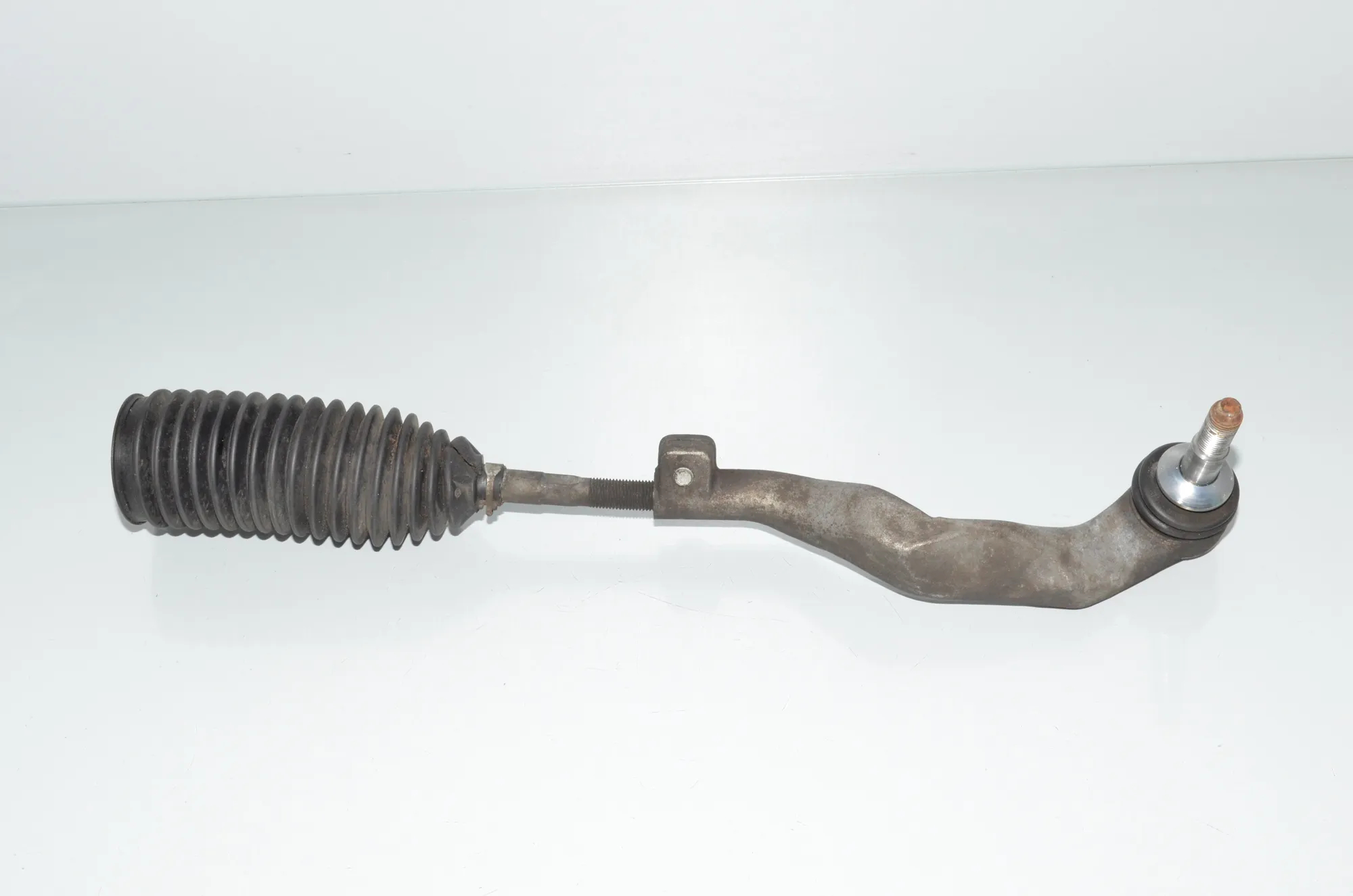 Left Side Steering Tie Rod – OEM 6899815 · BMW 2 Active Tourer (F45) 218 d 2016 – 4