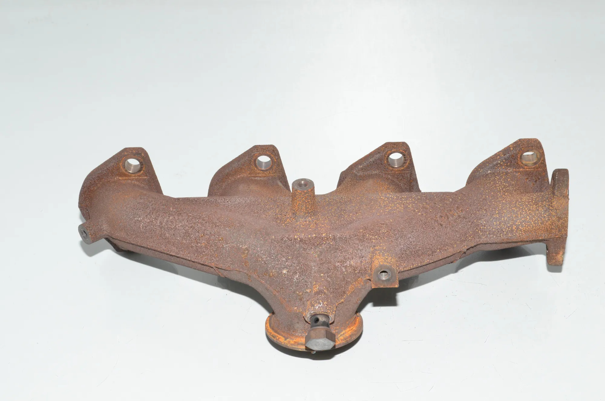 Exhaust Manifold – OEM 8519889 · BMW 2 Active Tourer (F45) 218 d 2016