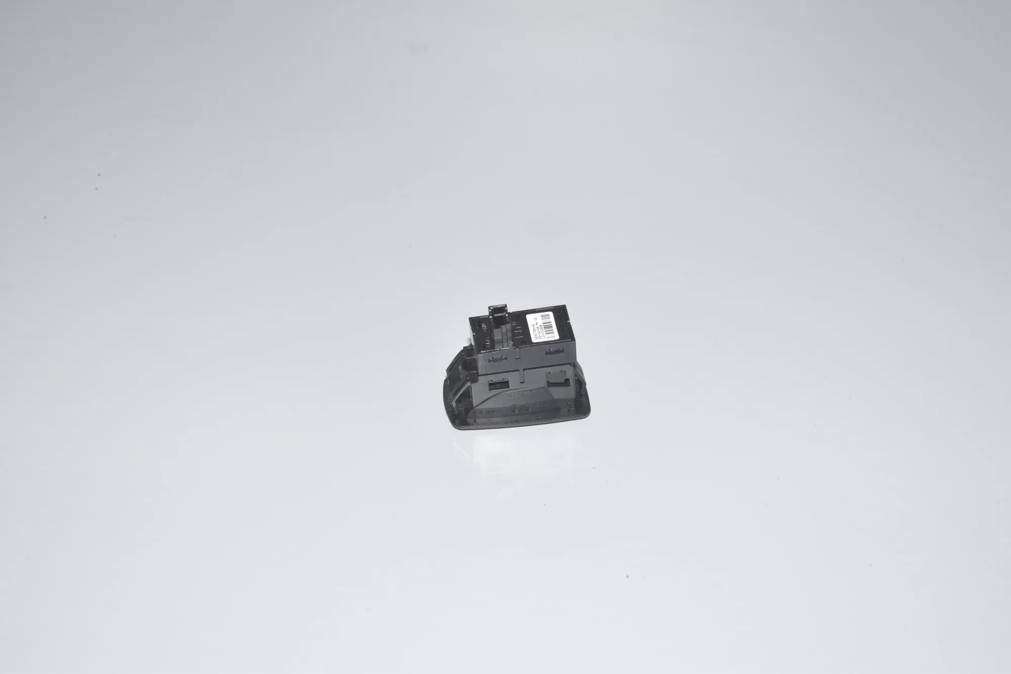 Switches – OEM 9290729 · BMW 2 Active Tourer (F45) 218 d 2016 – 2
