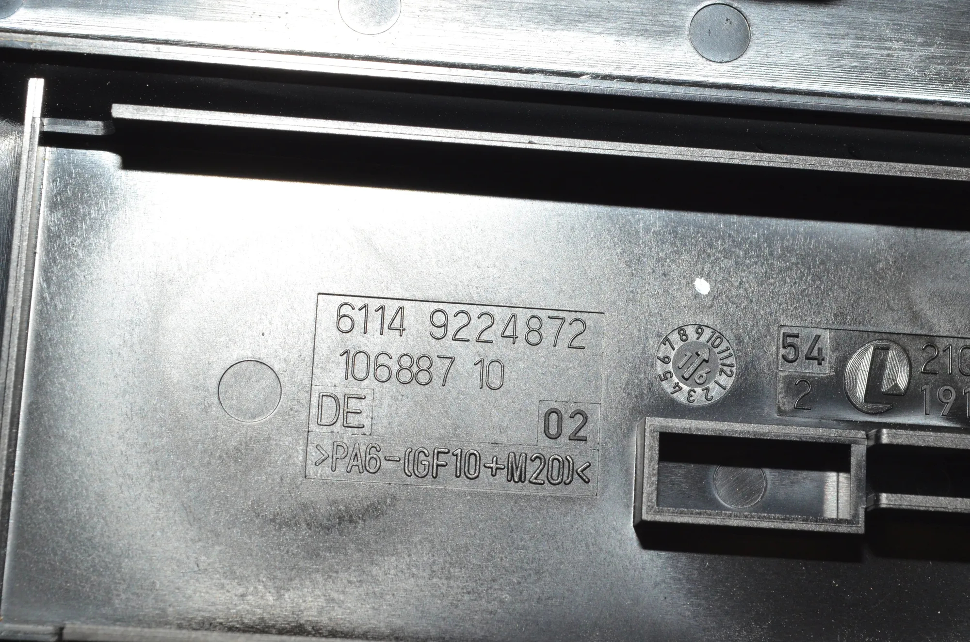 Fuse Box – OEM 9224872 · BMW 3 Touring (F31) 318 d 2016 – 6
