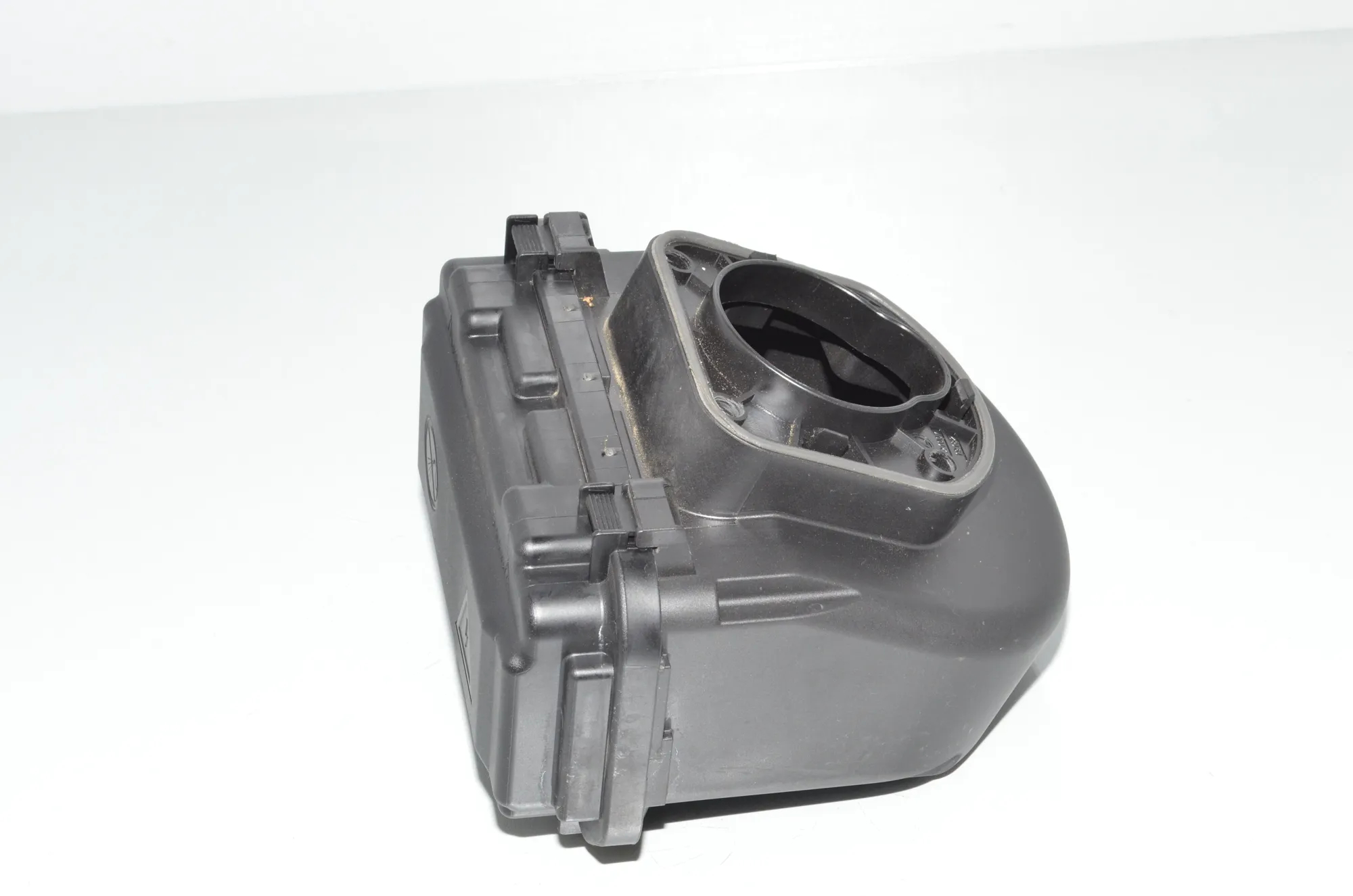 Fuse Box – OEM 9224872 · BMW 3 Touring (F31) 318 d 2016 – 3