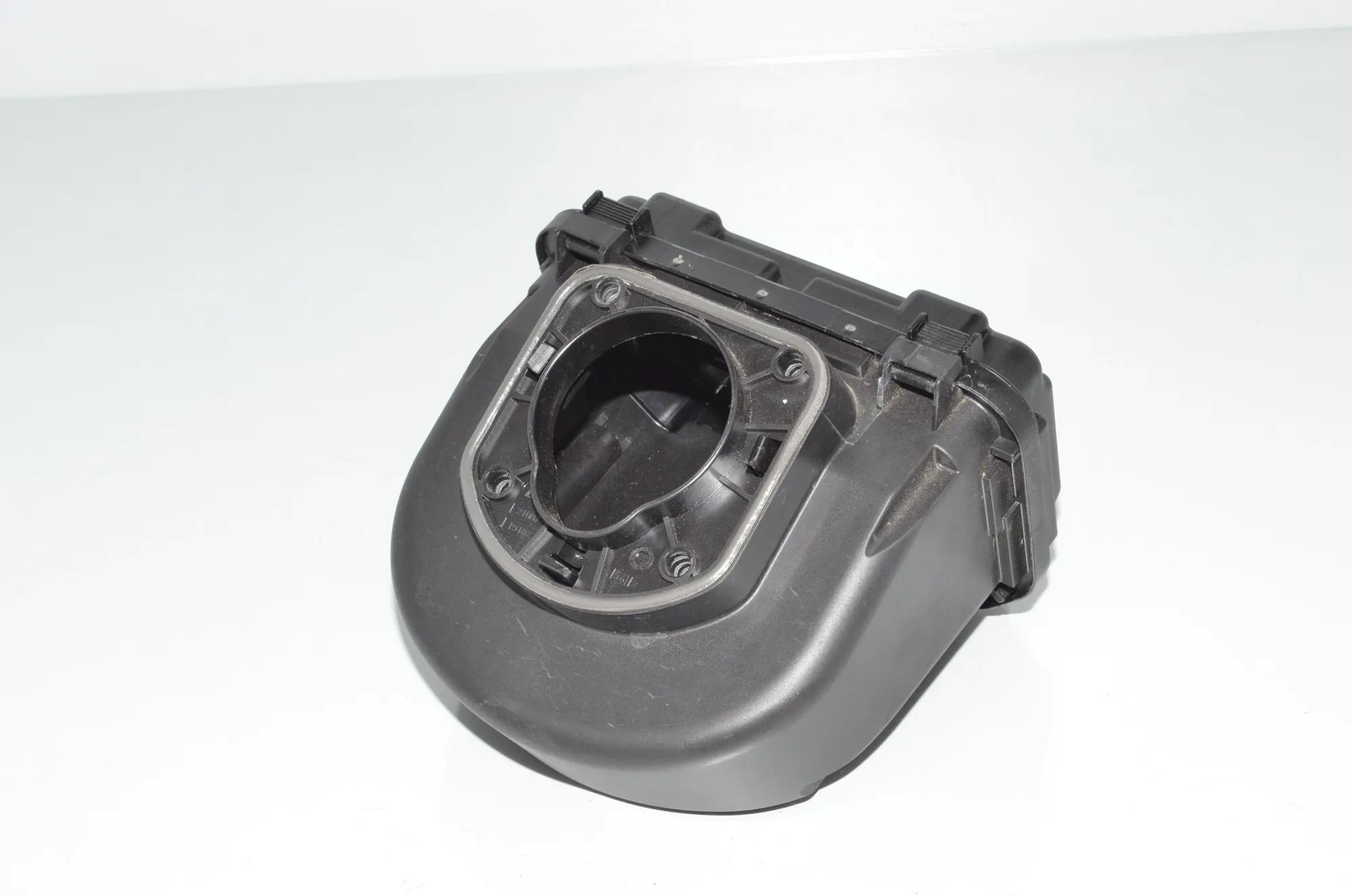 Fuse Box – OEM 9224872 · BMW 3 Touring (F31) 318 d 2016 – 4
