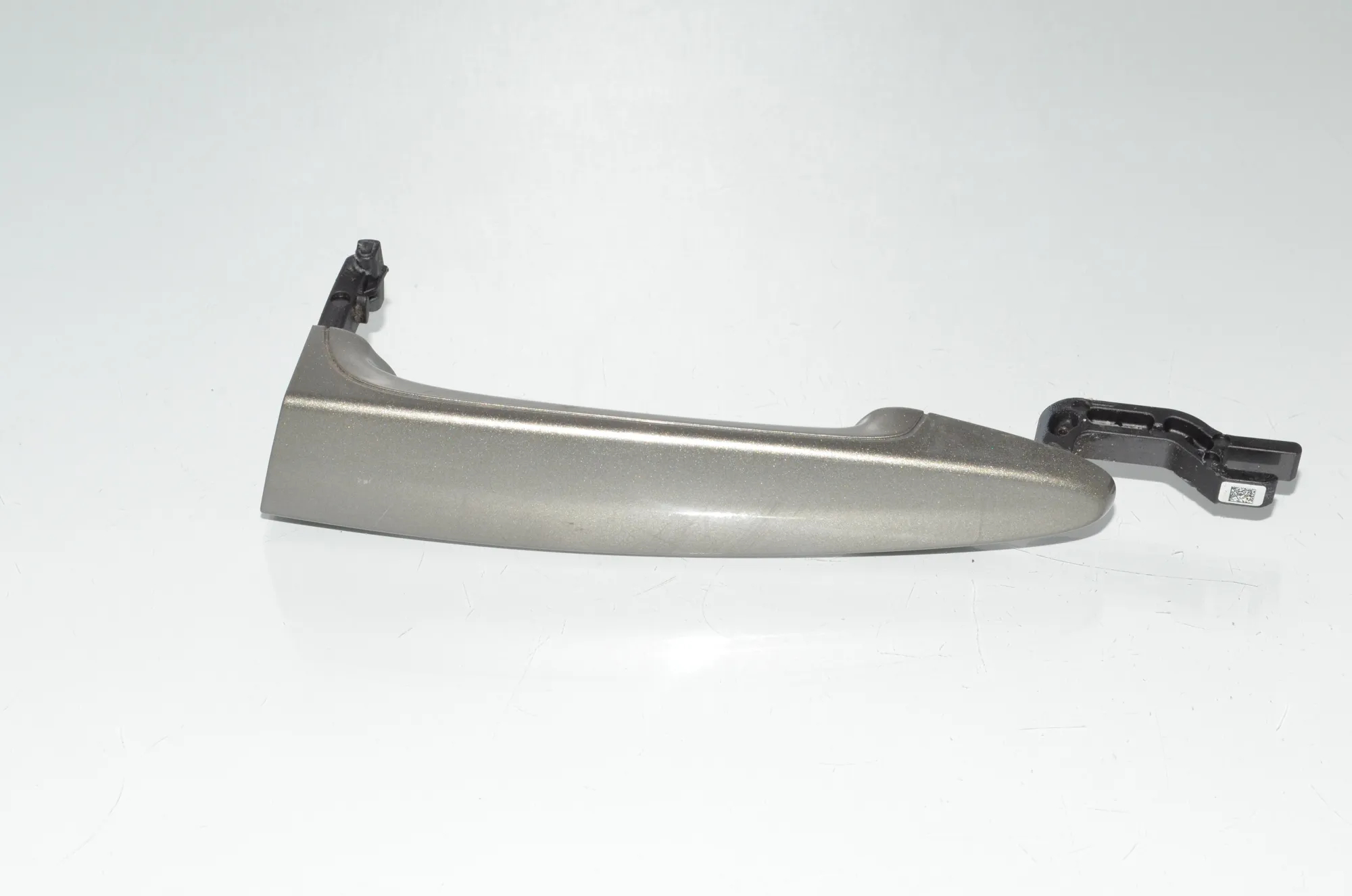 Front Left Door Exterior Handle – OEM 7207561 · BMW 3 Touring (F31) 318 d 2016 – 3