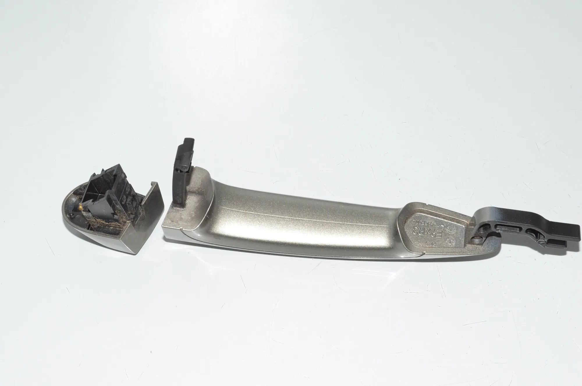 Rear Right Door Exterior Handle – OEM 7207562 · BMW 3 Touring (F31) 318 d 2016 – 4