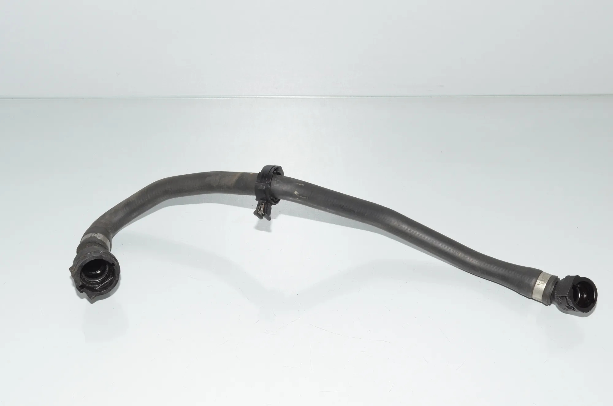 Coolant Hose Pipe – OEM 8514058 · BMW 3 Touring (F31) 318 d 2016