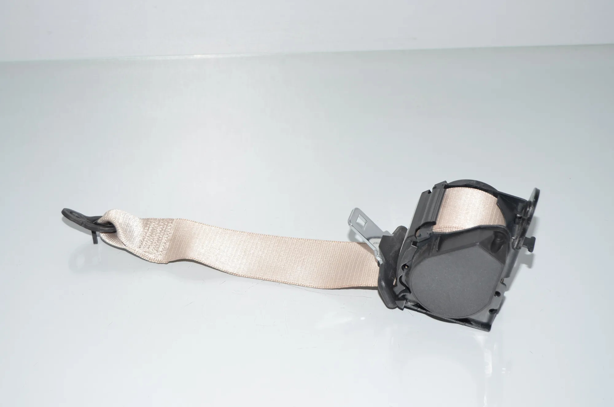 Rear Left Seatbelt – OEM 7309363 · BMW 3 Touring (F31) 318 d 2016 – 3